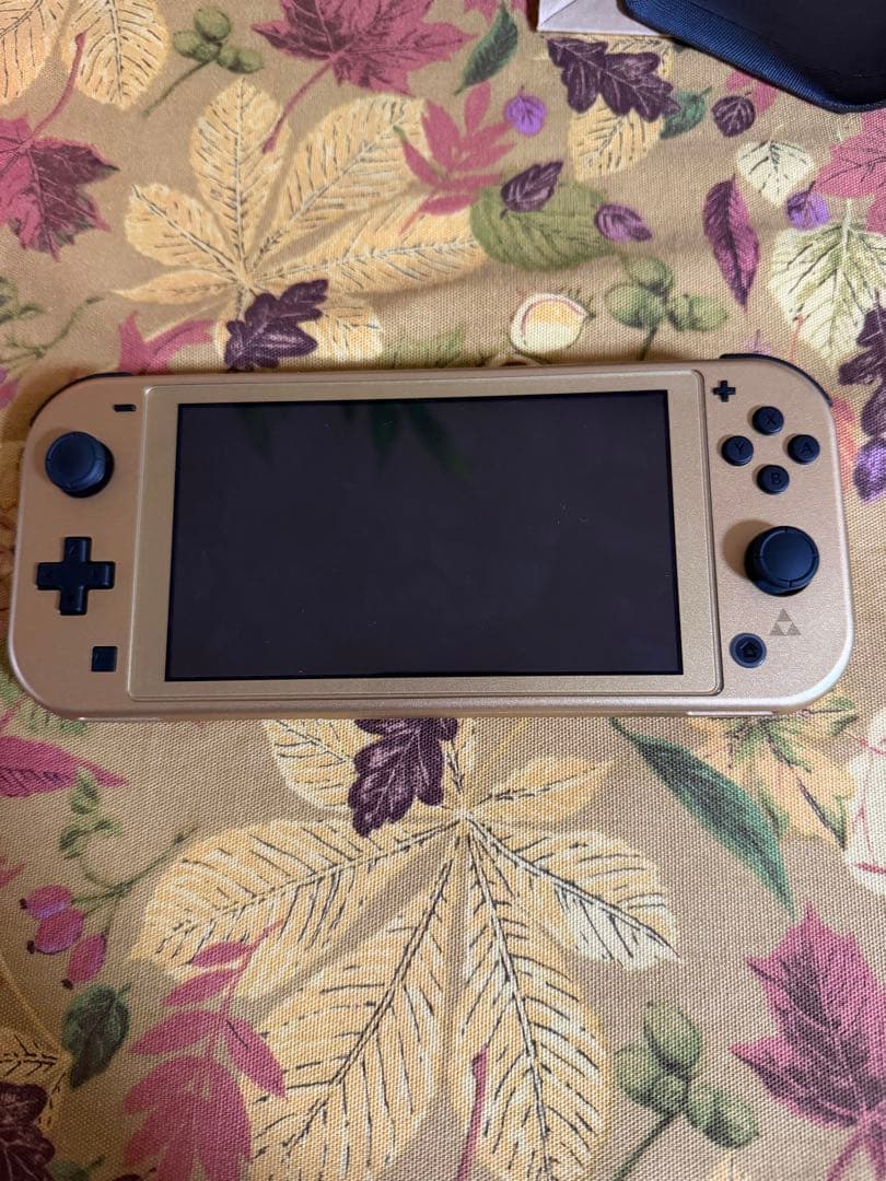 スイッチライト　ハイラルエディション Nintendo Switch Lite Hyrule Edition ハイラルエディション ゼルダの