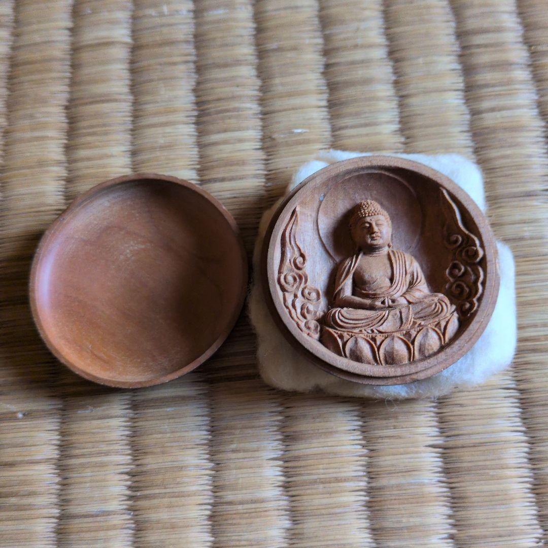 吉岡宗雲　阿弥陀如来　仏像　白檀