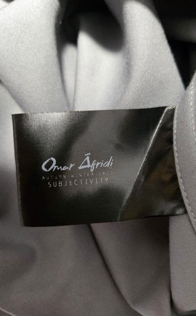 Omar Afridi AW22 SUBJECTIVITY グレーシャツ - メルカリ