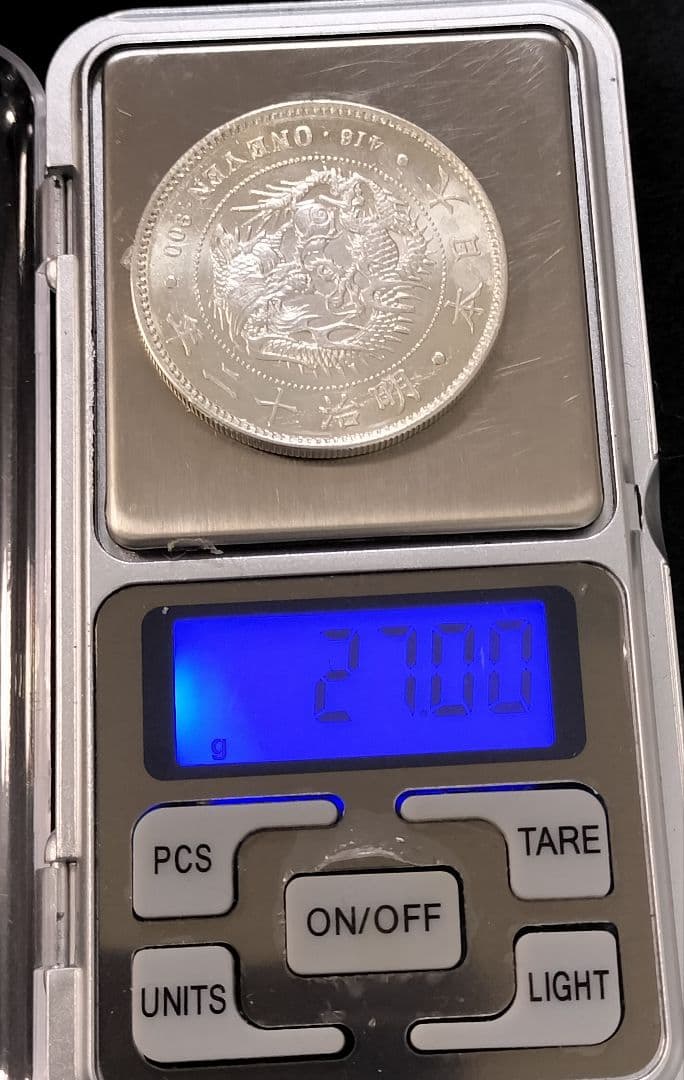 チ*イ様 明治12年一円銀貨目方約27g 右丸銀 銀含有率約90% 日本古銭