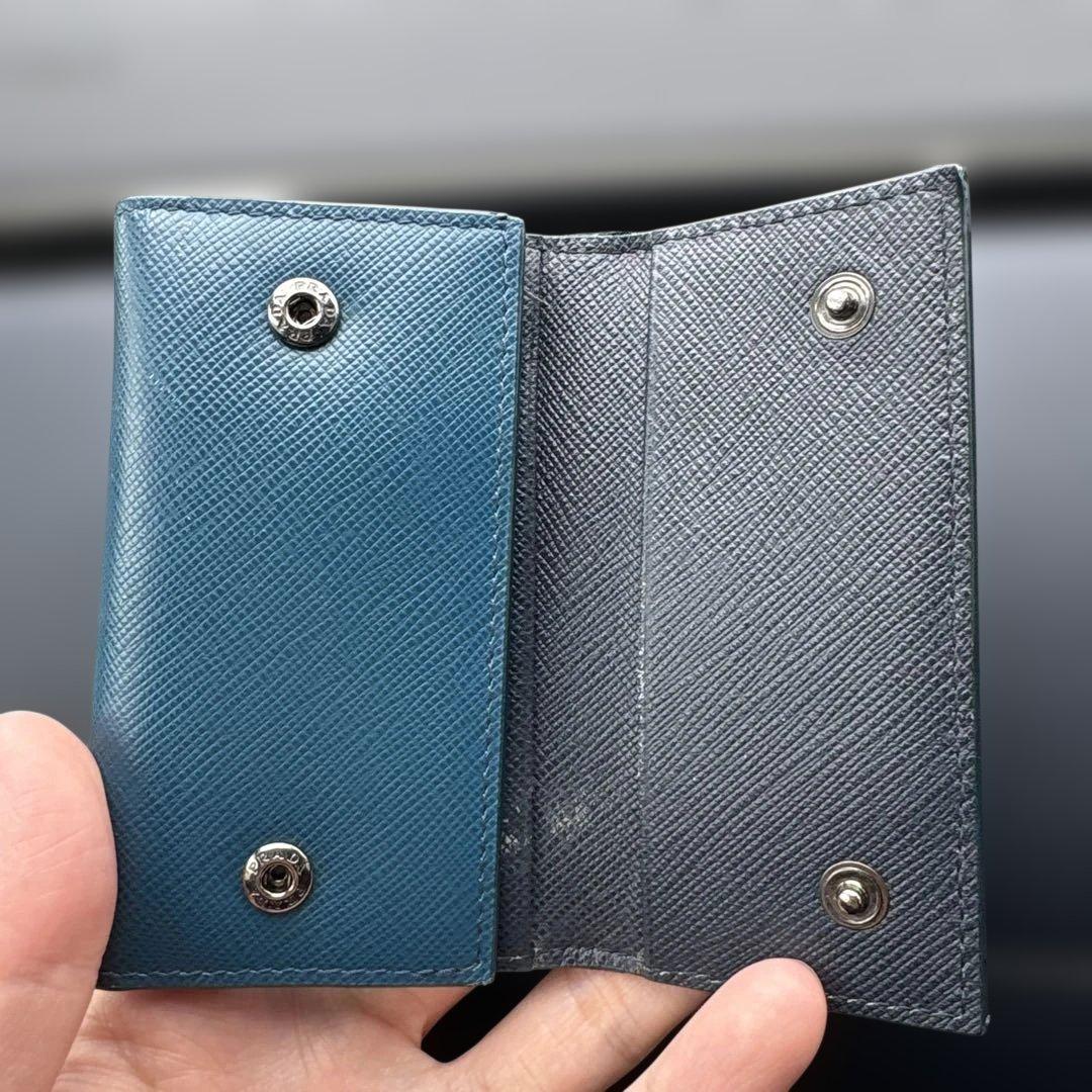 PRADA レザー 6連 キーケース ネイビー ブルー SAFIANO - メルカリ