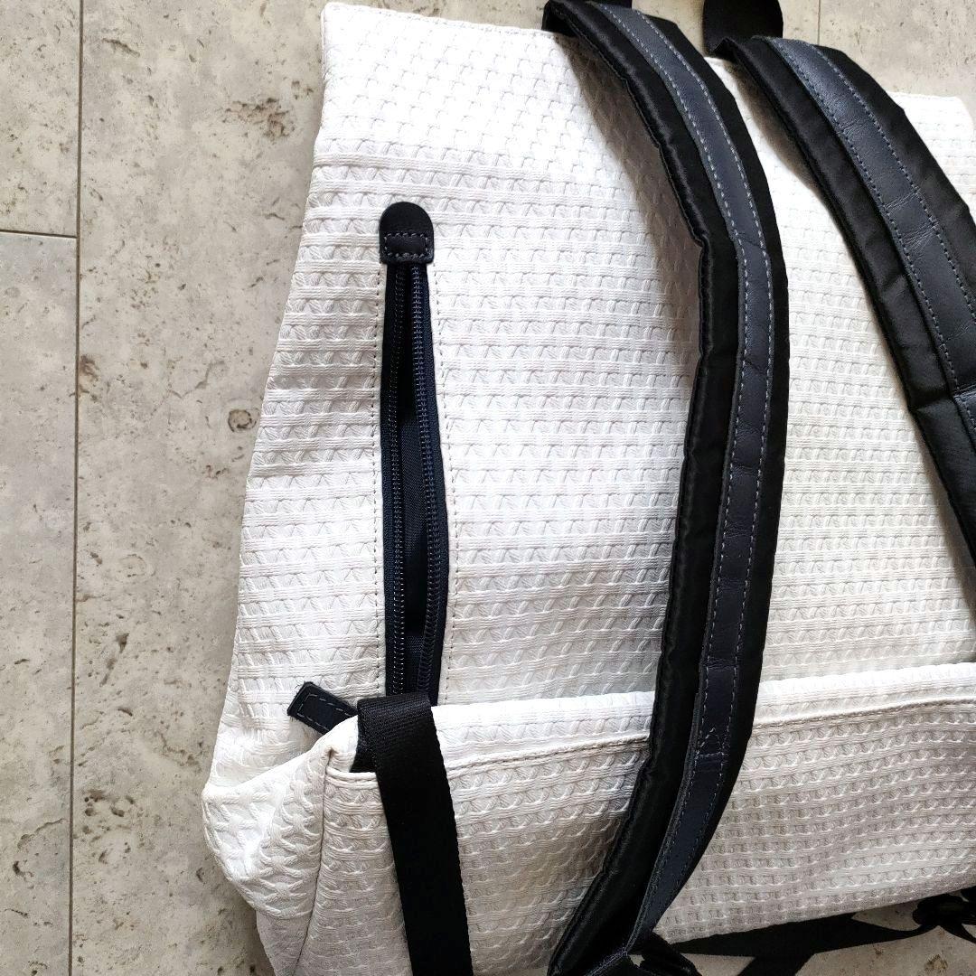 ペレボルサ バッグ リュック ホワイト バック 防水 レディース メンズ