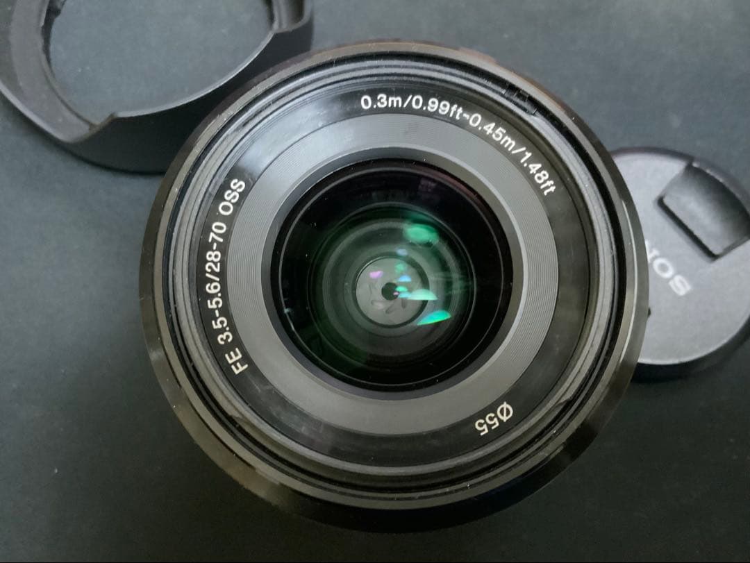 Sony FE 28-70mm f/3.5-5.6 OSS フルサイズ対応