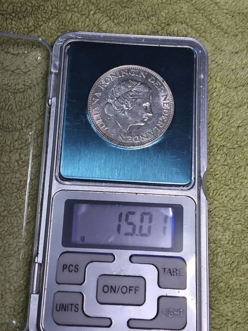 hab021 オランダ 旧貨幣 2.5ギルダー1938年,1966年 2枚セット - メルカリ