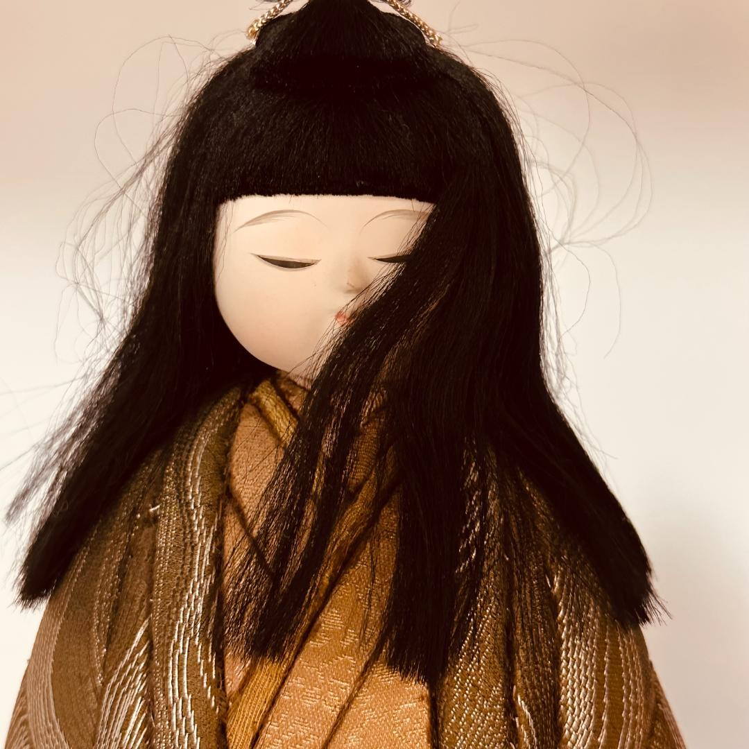 T 呪いの市松人形◇夜に響く声と足音◇霊媒師も驚愕 概要覧をご確認