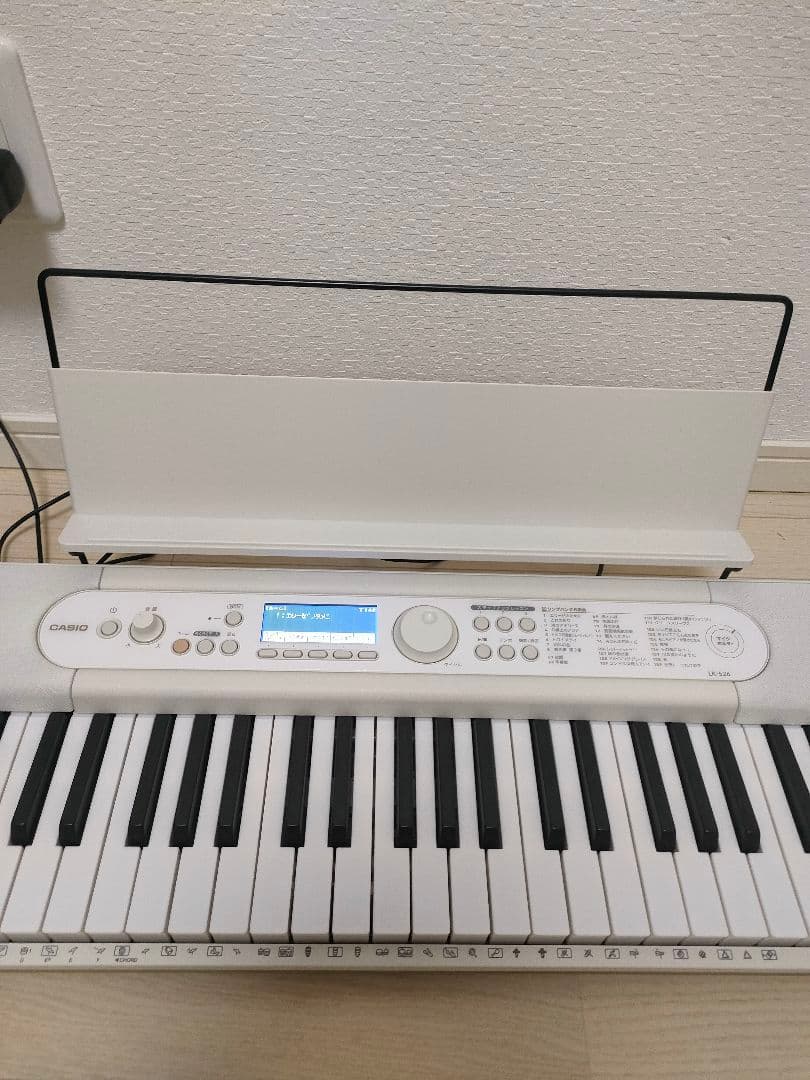 カシオ 電子キーボード LK-526 2022年製 - メルカリ