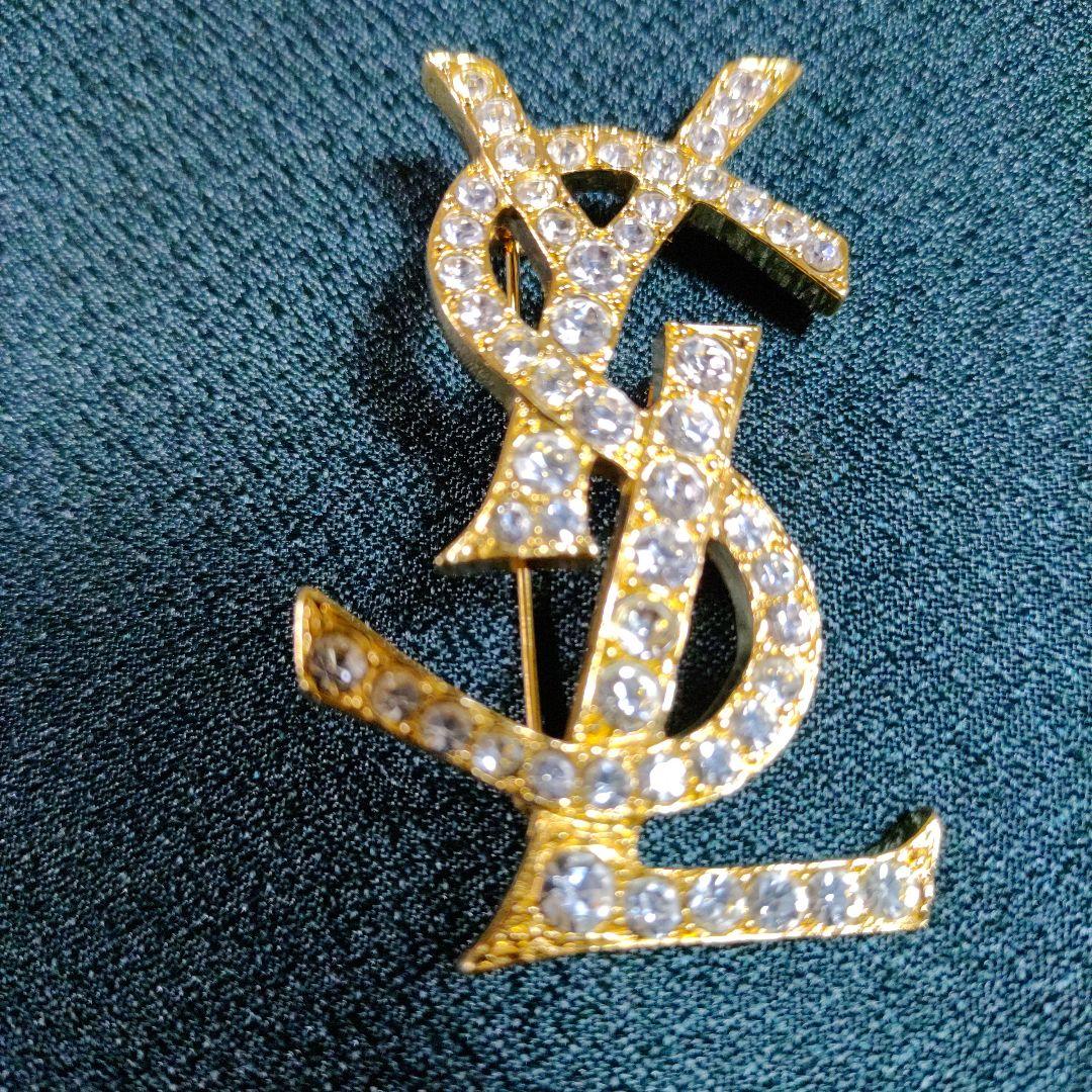 紀子 イヴ・サンローラン YSL ゴールドクリスタルロゴブローチ /鑑定済 紀子様専用 イヴ・サンローラン YSL ゴールドクリスタルロゴブローチ