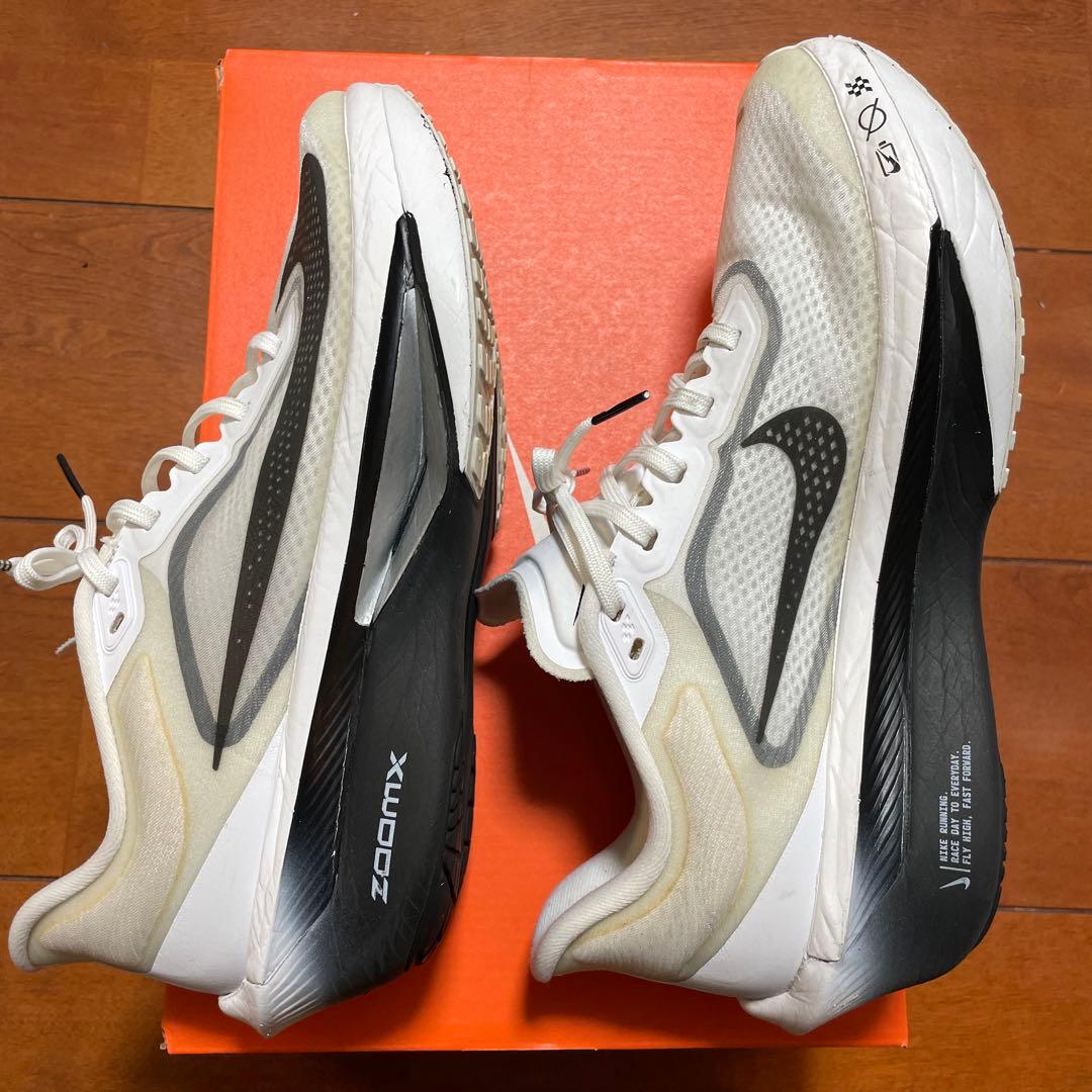 NIKE Zoom Fly 6 ホワイト/ブラック 26.0cm