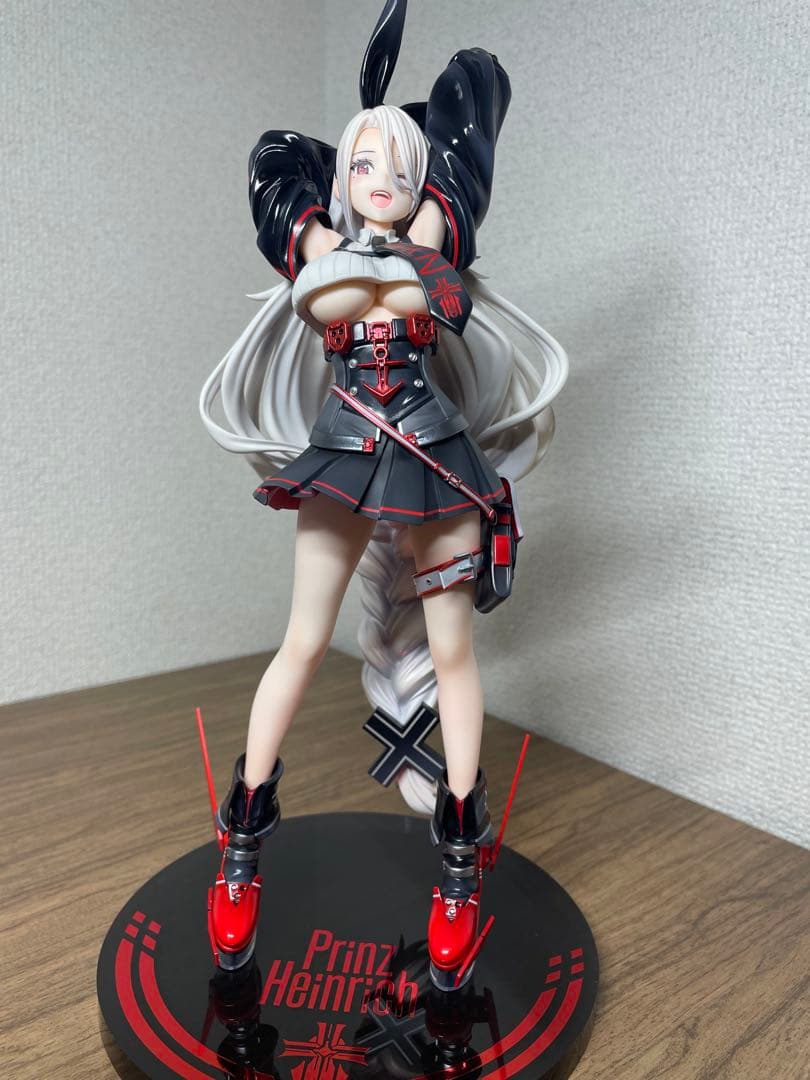 アズールレーン プリンツ・ハインリヒ 1/7フィギュア ＋アクリルスタンド付