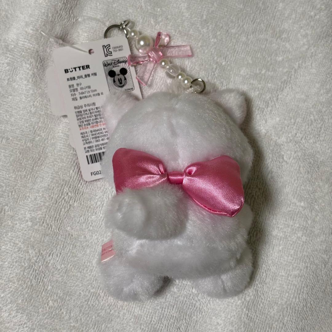 韓国 butter おしゃれキャット マリー ぬいぐるみキーホルダー - メルカリ