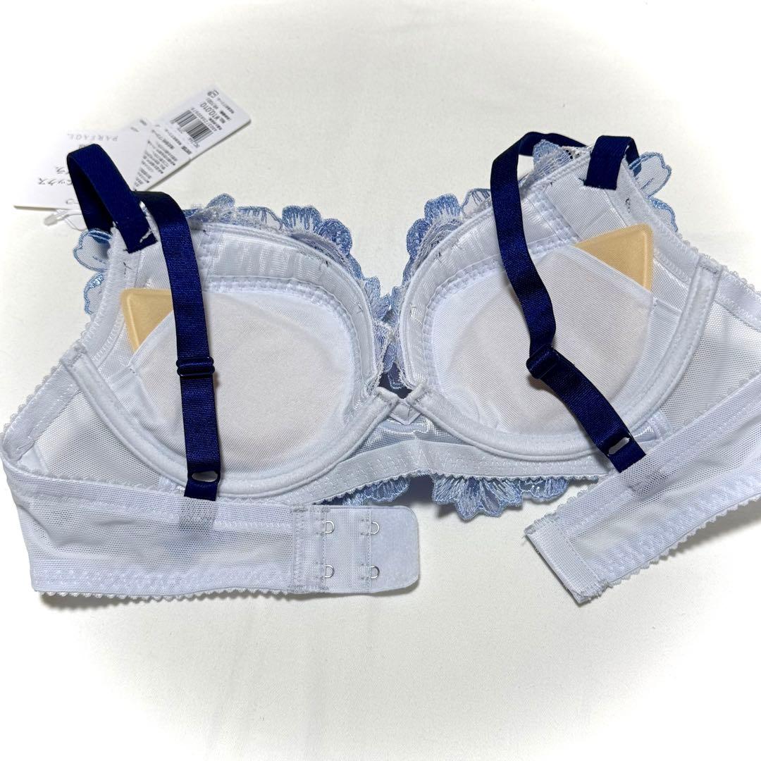 ワコール パルファージュ フロントエックスプラスブラ F70M - メルカリ