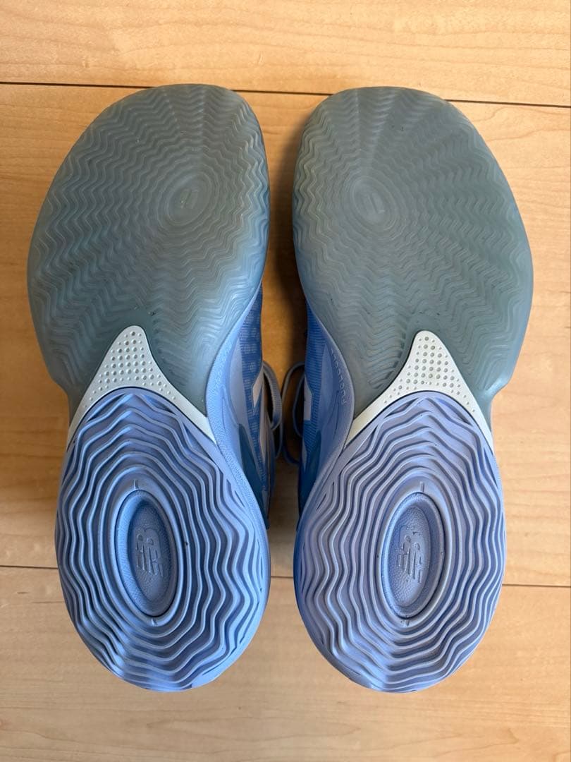 New Balance HESI LOW V2 27.0cm ブルー