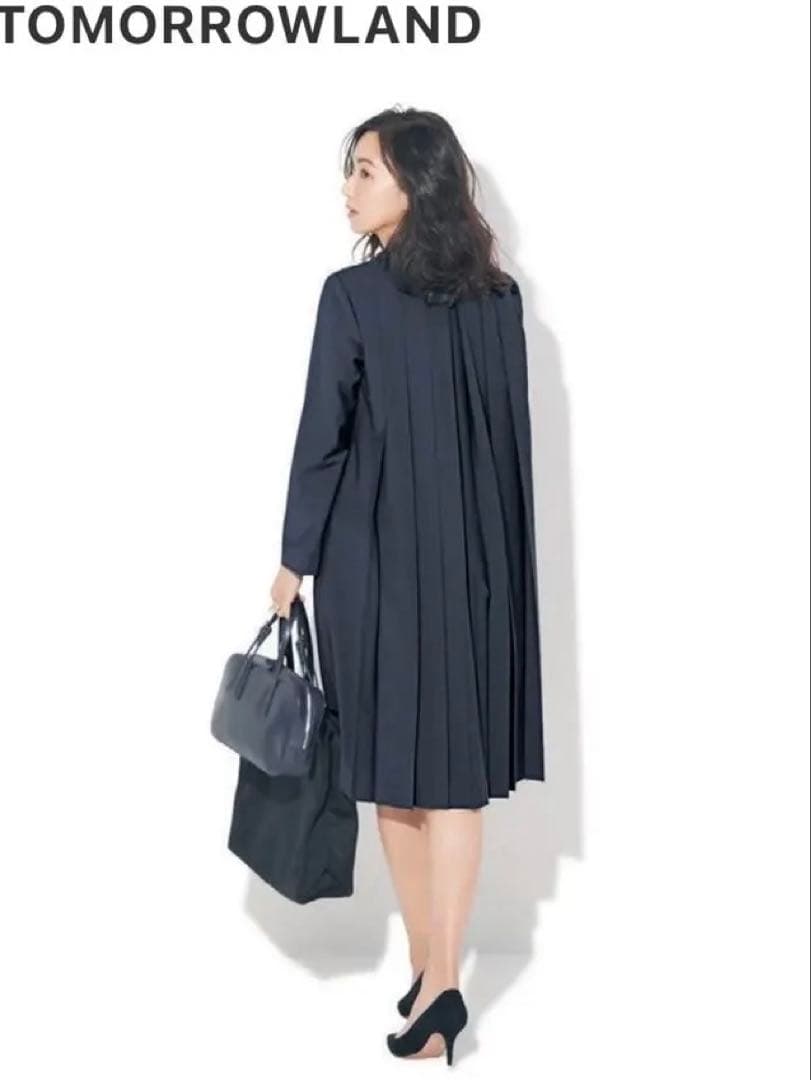 美品‼️トゥモローランド プリーツワンピース セレモニー 卒入 - メルカリ