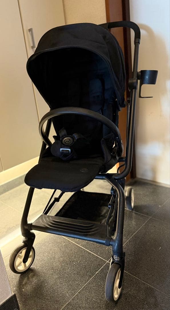 【美品】イージーS ツイスト2 《背面.対面》生後1M〜OKベビーカー