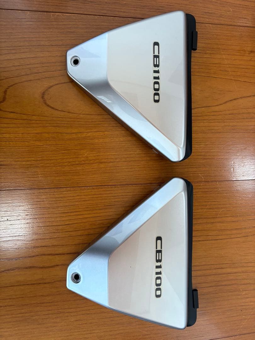 HONDA CB1100 SC65 純正 タンク 外装セット 新車外し美品 - メルカリ