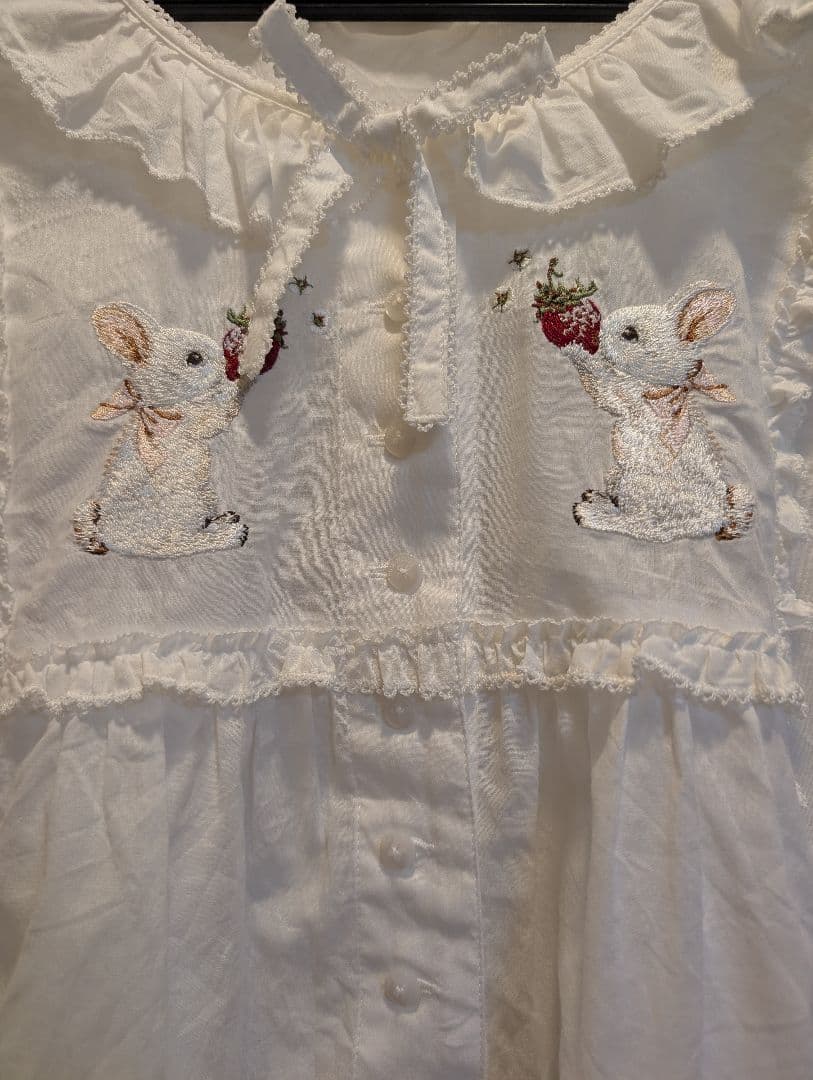 ピンクハウス うさぎ刺繍ブラウス スイーツスプリングバニー うさぎ