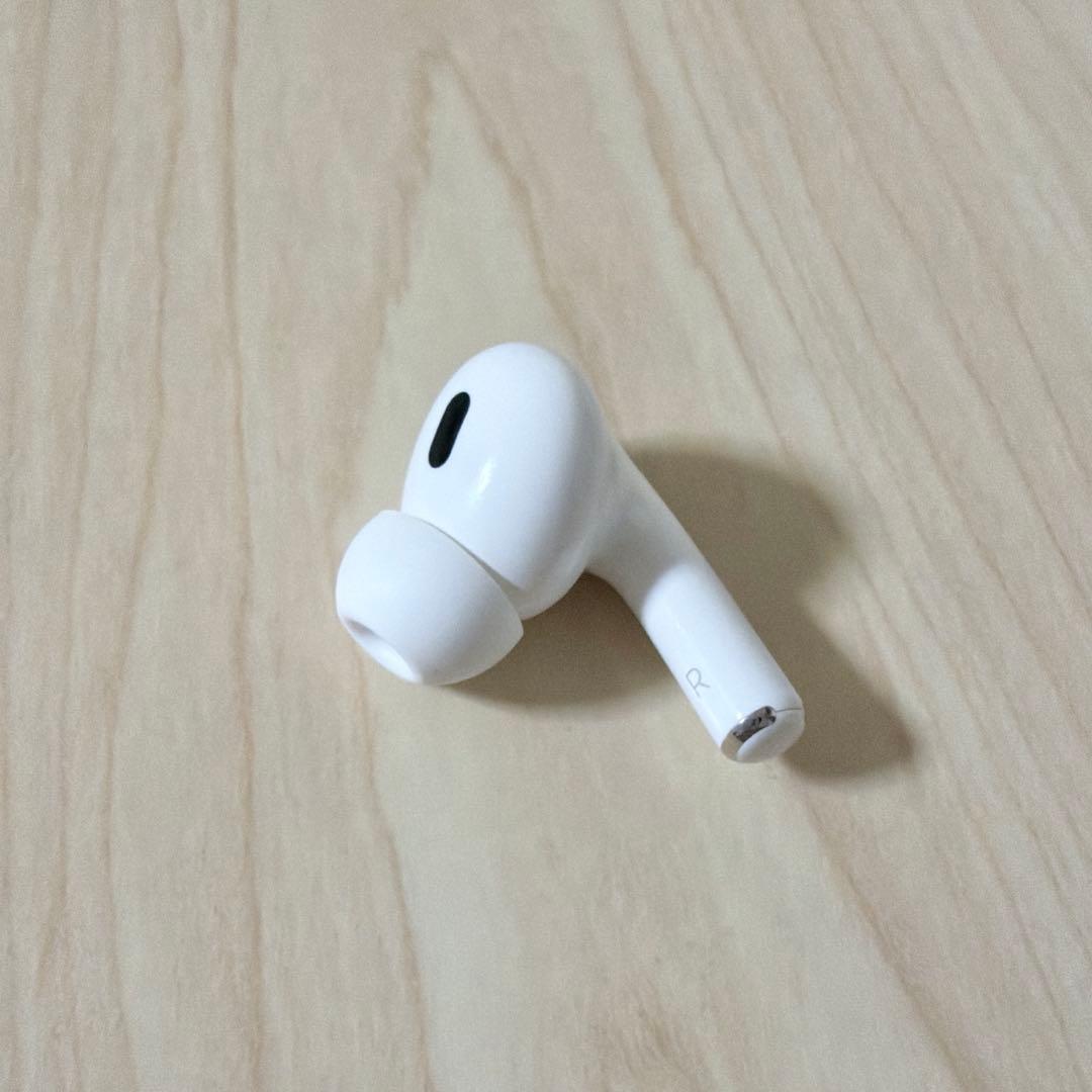 AirPods Pro 2 イヤホン 【右　※片耳のみ】 Type-Cモデル Apple Apple AirPods Pro 2 右イヤホンのみ USED美品 エアーポッズ
