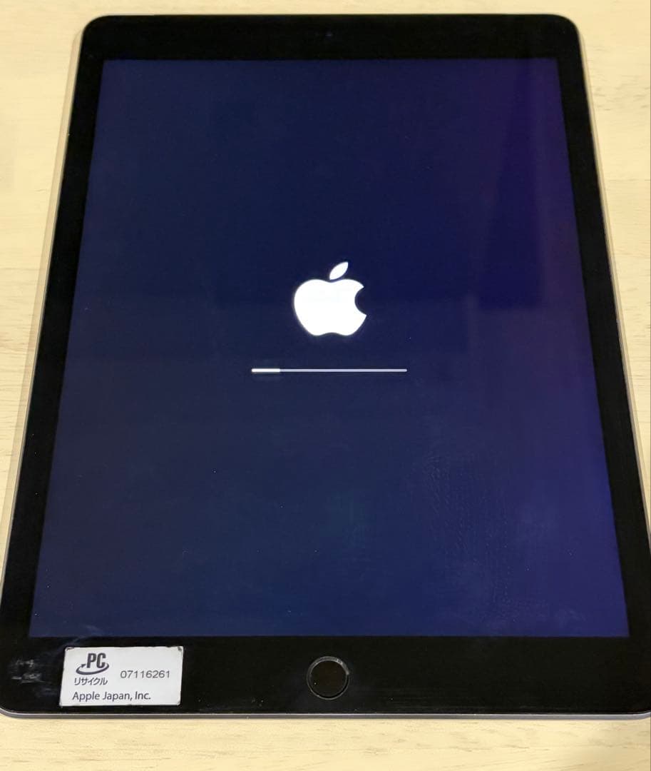 iPad 第7世代 2019 32GB スペースグレイ - メルカリ