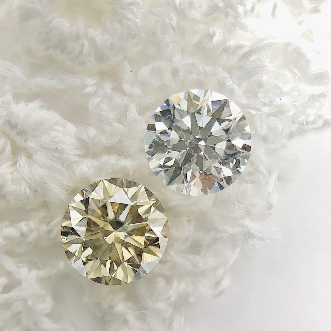 アクセサリー 0.233ct Very Light Brown Yellow VS-2 GD