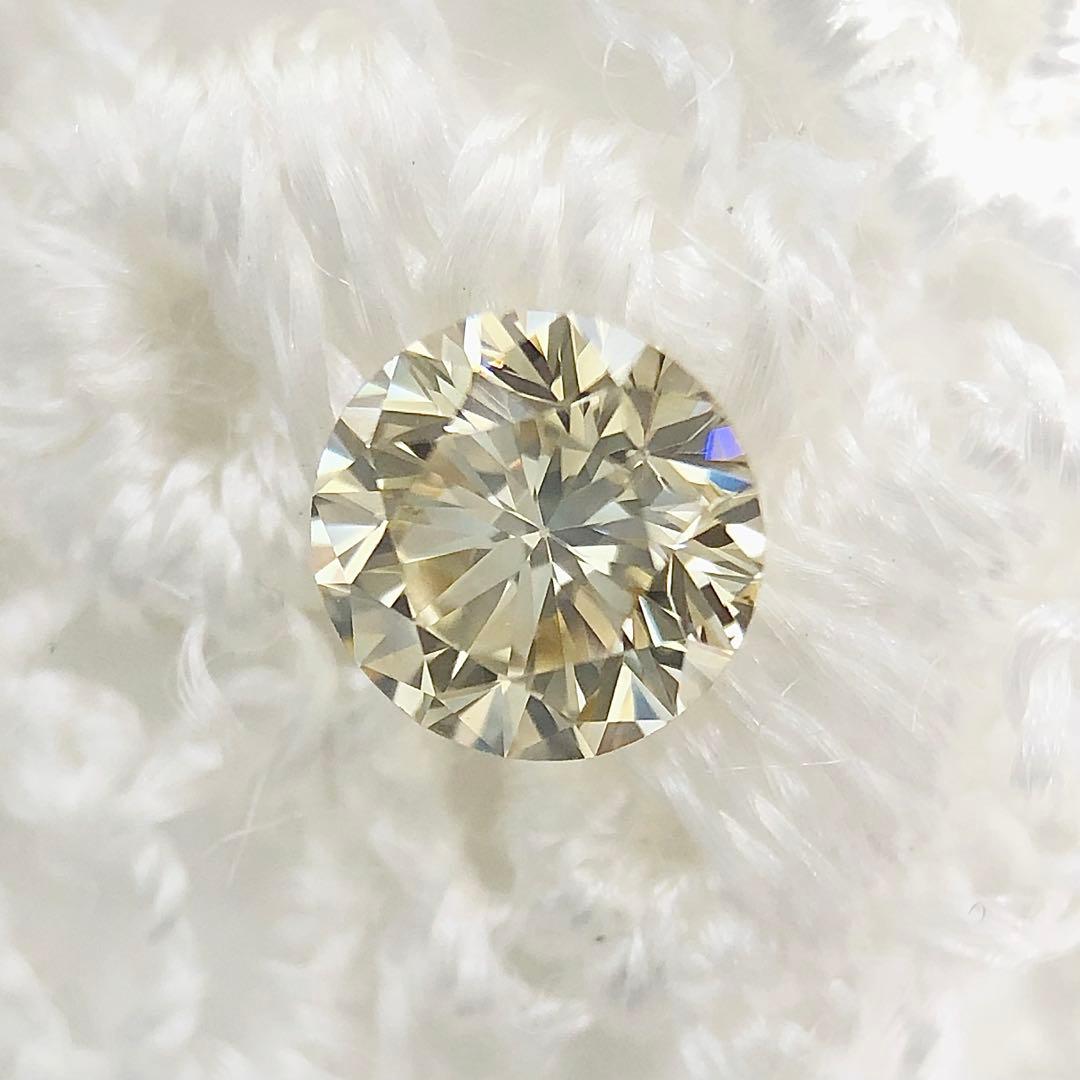 アクセサリー 0.233ct Very Light Brown Yellow VS-2 GD