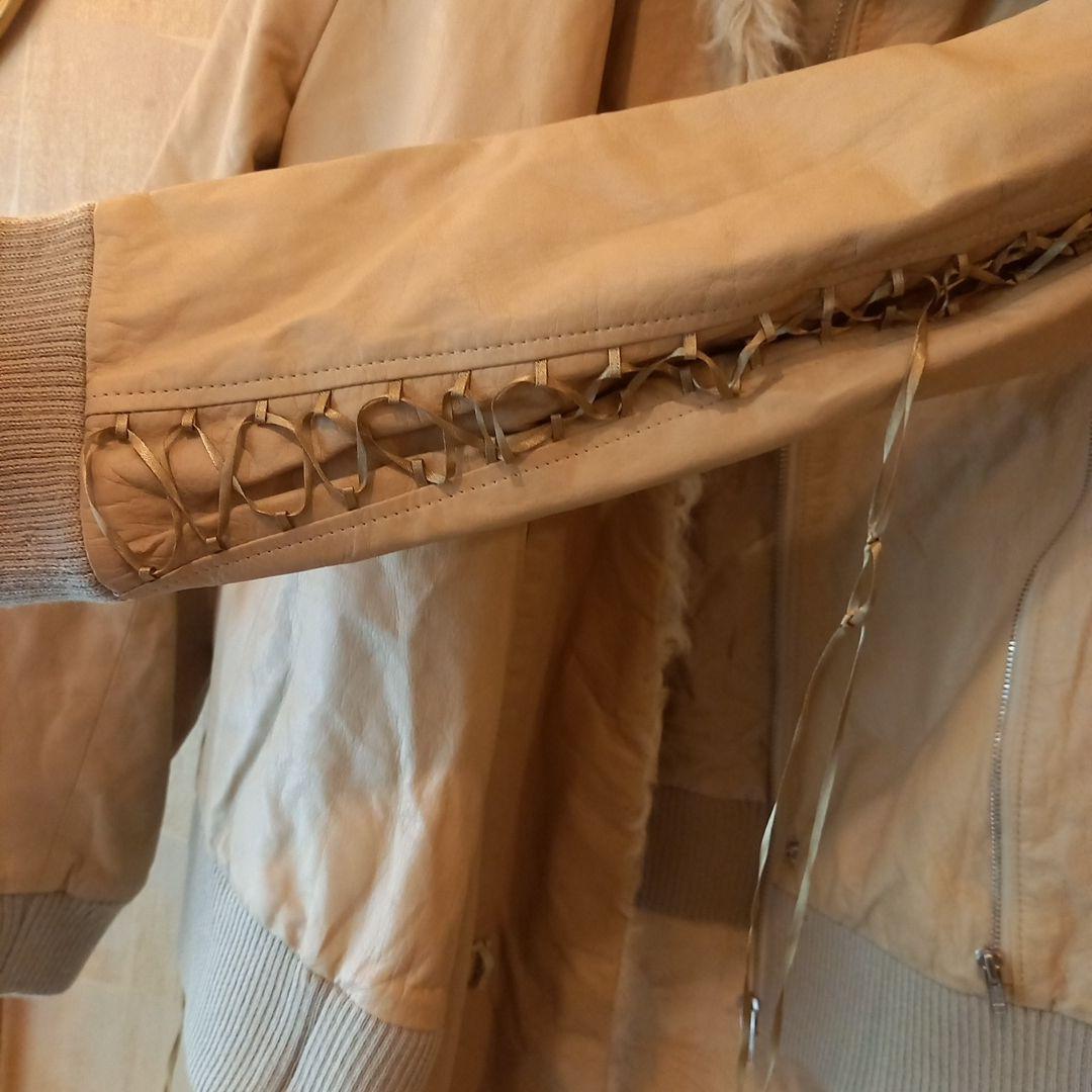 様 UnderCover ベージュファー付きジャケット - メルカリ