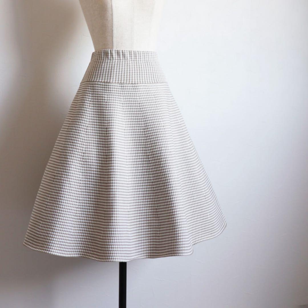極美品 ジョリーミニョン エアーウール 千鳥格子 ニットフレアスカート