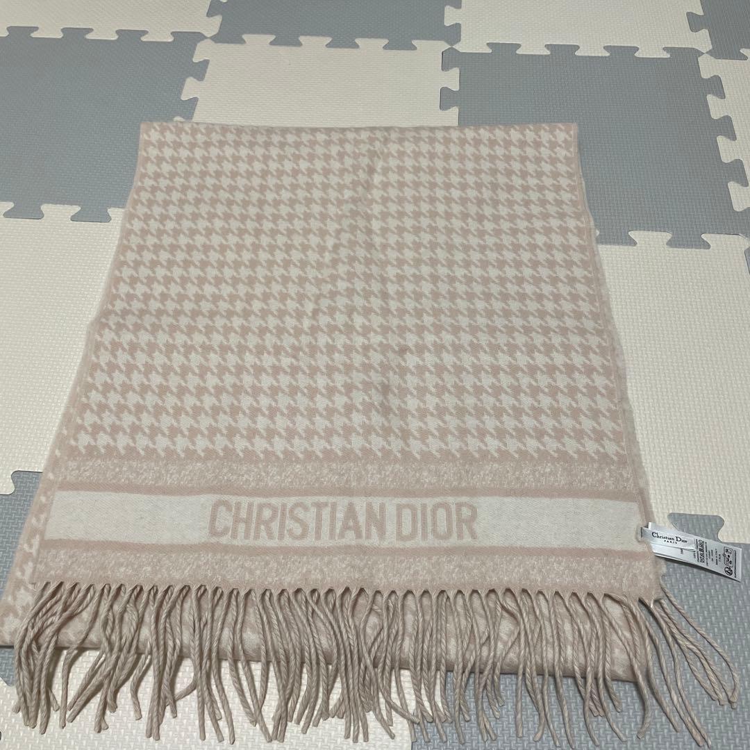 クリスチャンディオール マフラー - メルカリ