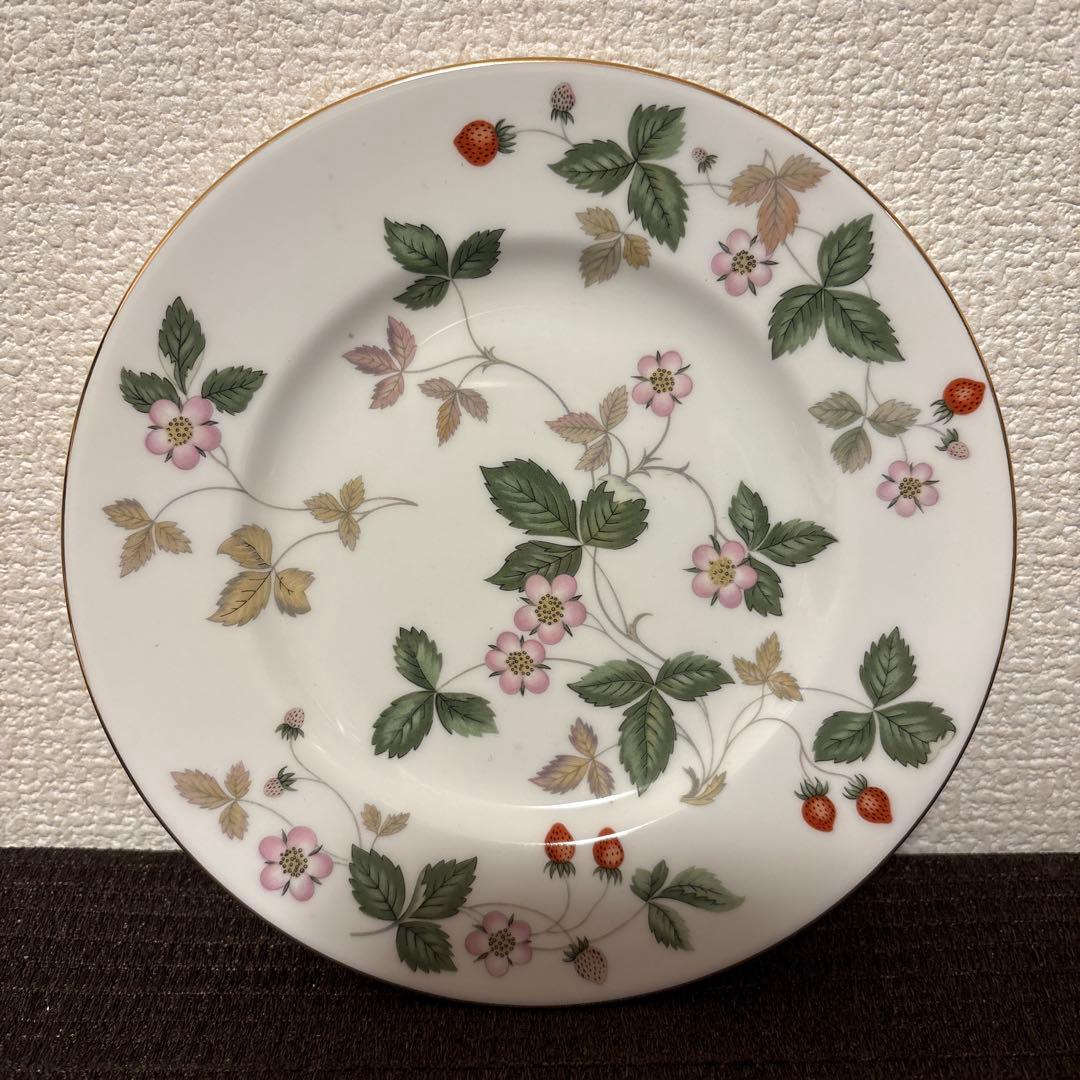 ウェッジウッド　ワイルドストロベリー　デザートプレート　15.5cm
