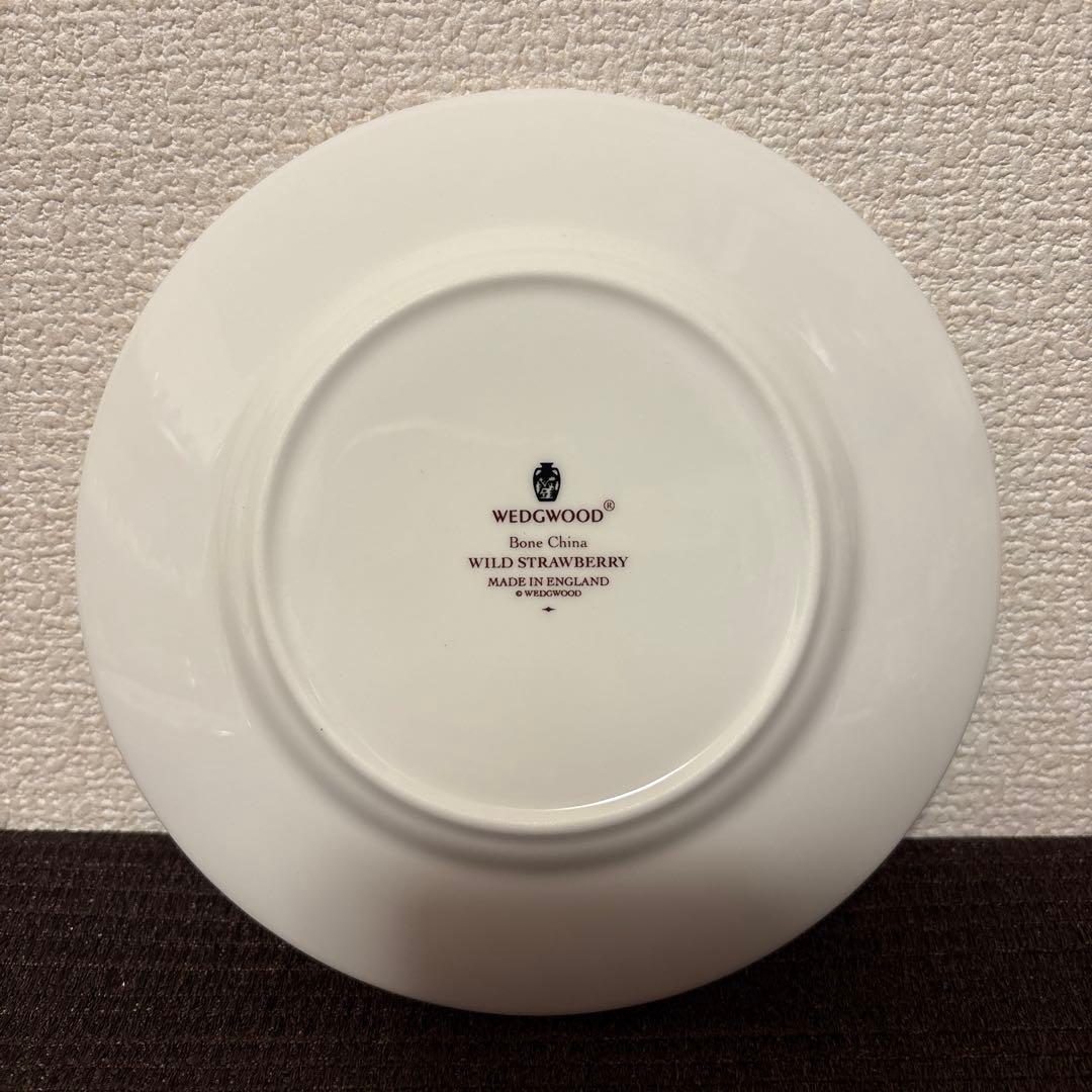 ウェッジウッド　ワイルドストロベリー　デザートプレート　15.5cm