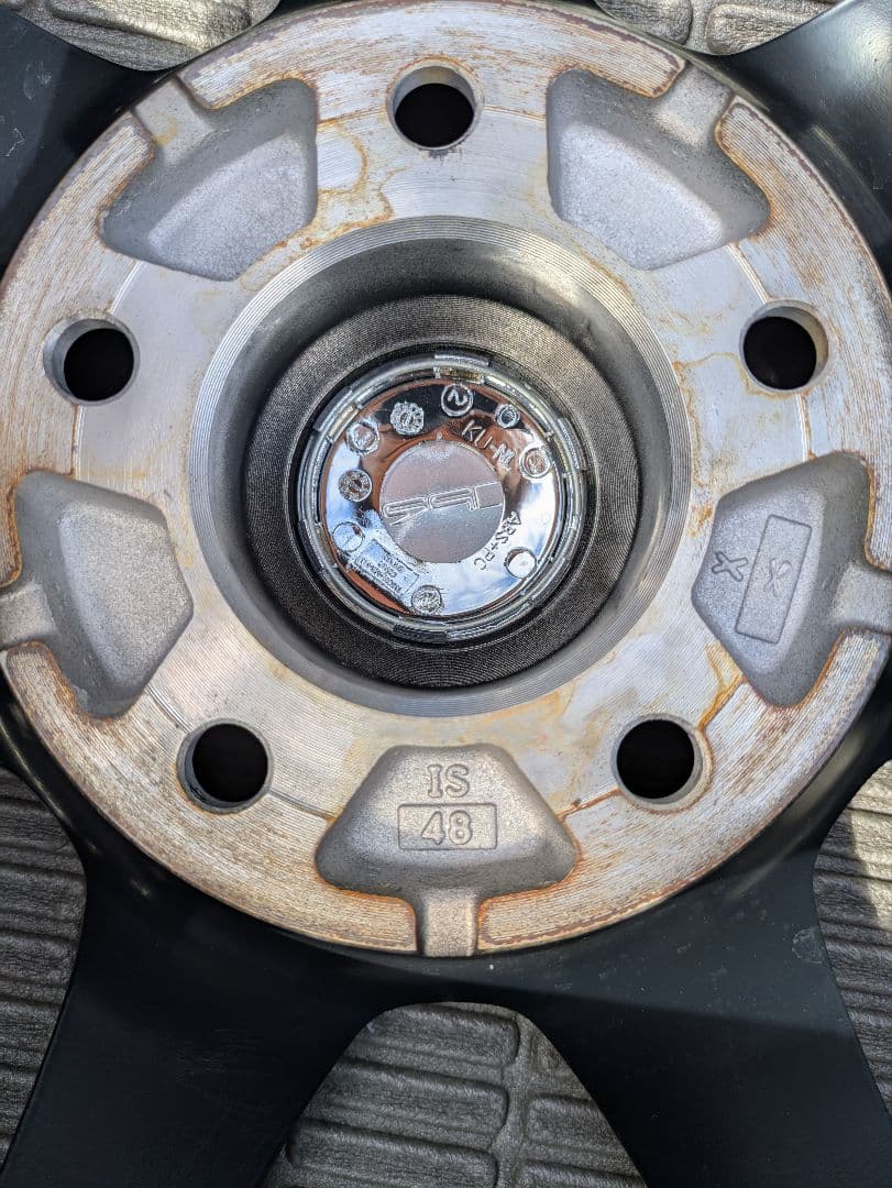 16インチ ホイール 6.5J 5H PCD114.3 ①