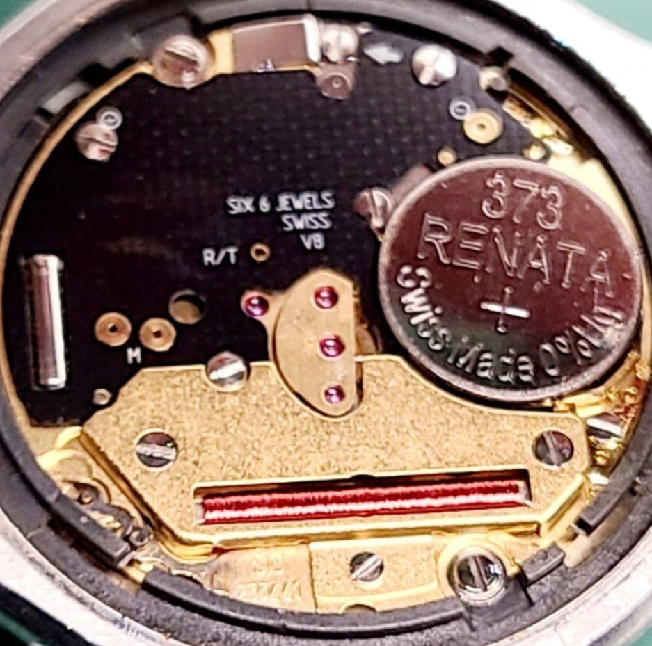 ゆ*ち様 OMEGA アナログクォーツ 195.031G◆390.1610腕時計