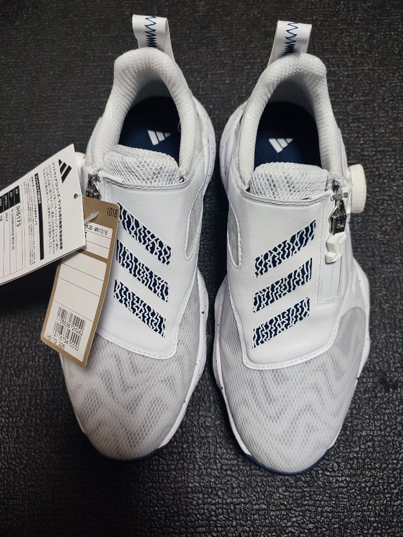 美品　アディダス ゴルフシューズ　コードカオス 25 ボア スパイクレス adidas（アディダス） ゴルフシューズ コードカオス 25 ボア ゴルフ