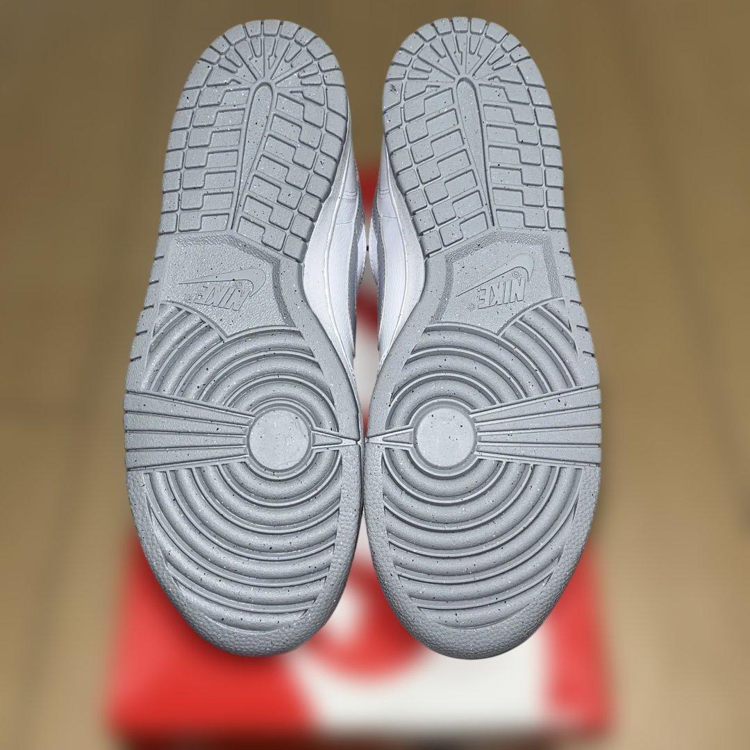 ナイキ　ビッグ ロー　ホワイト/グレー355152 106 【28.5cm】新品