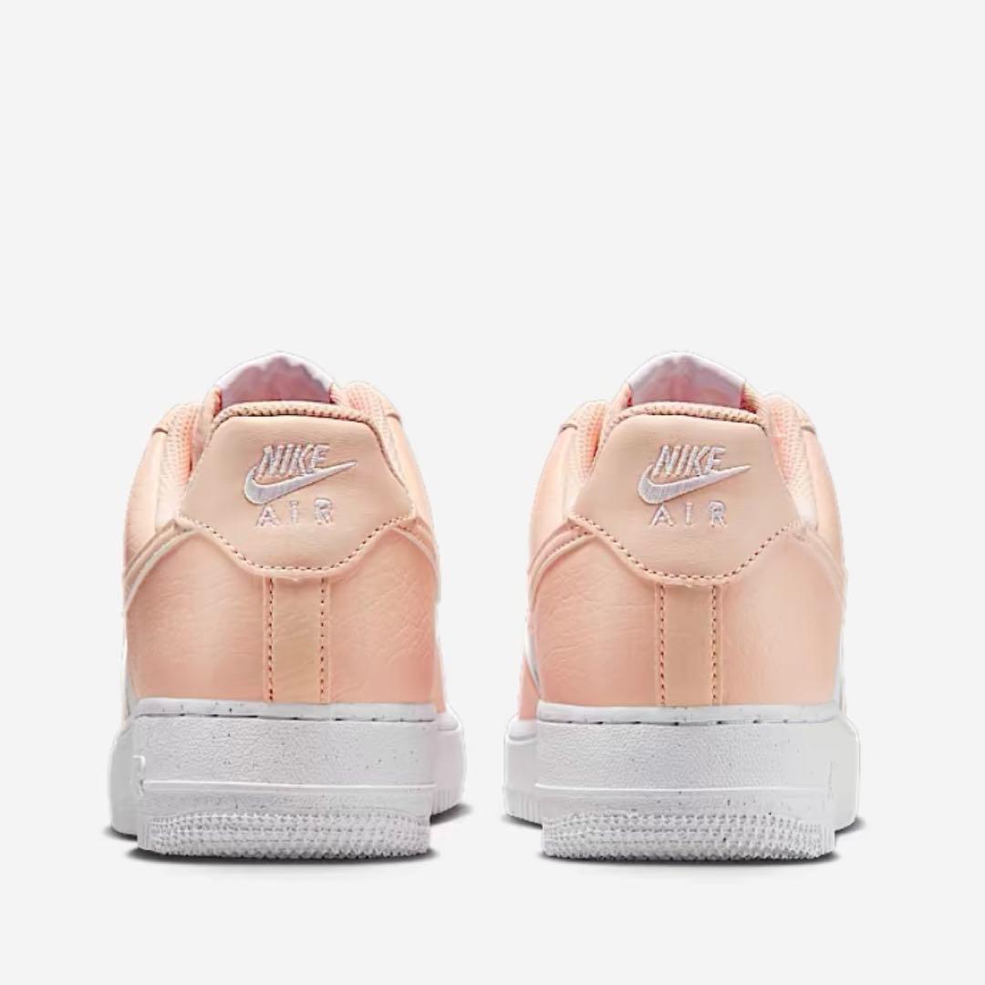 【新品】ナイキ スニーカー エアフォース1 DV3808-111 24.5cm