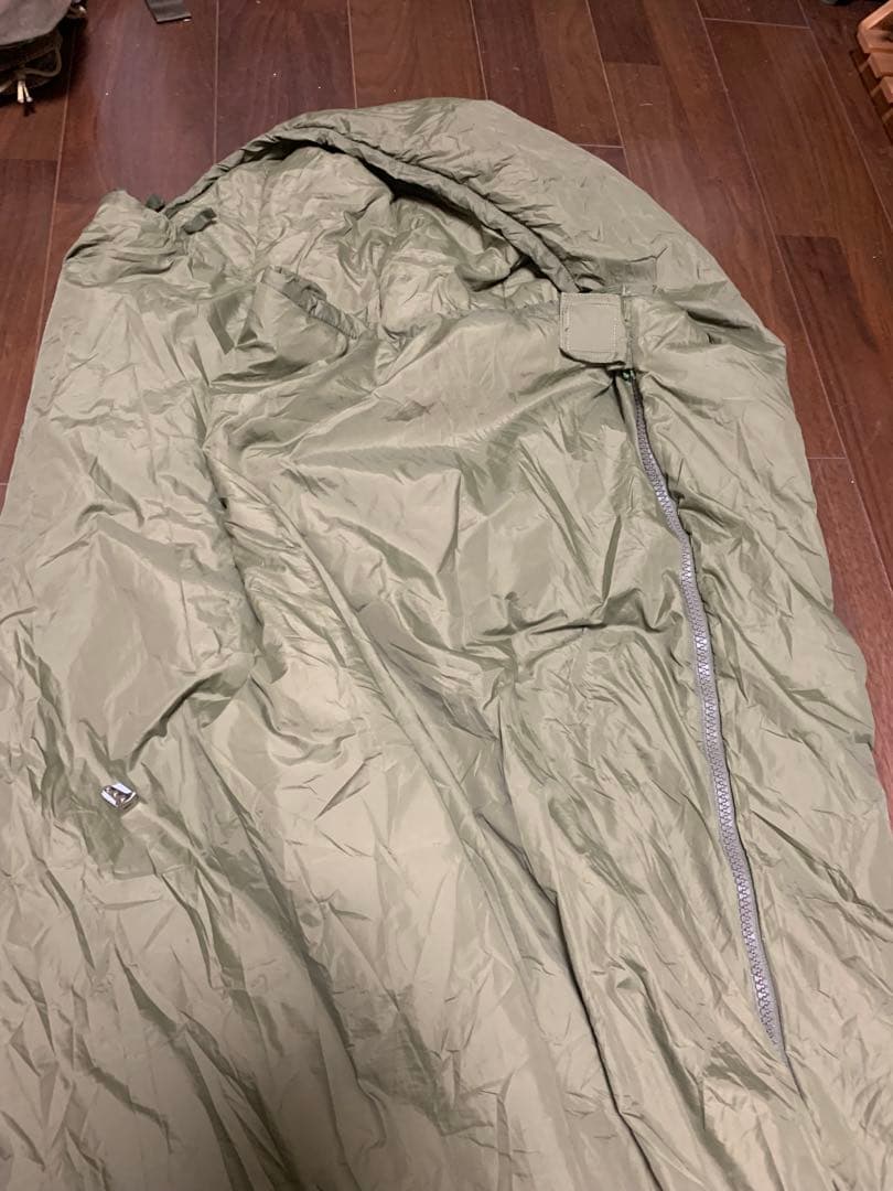 オランダ陸軍 モジュラースリーピングバッグ 3点セット 寝袋 - メルカリ