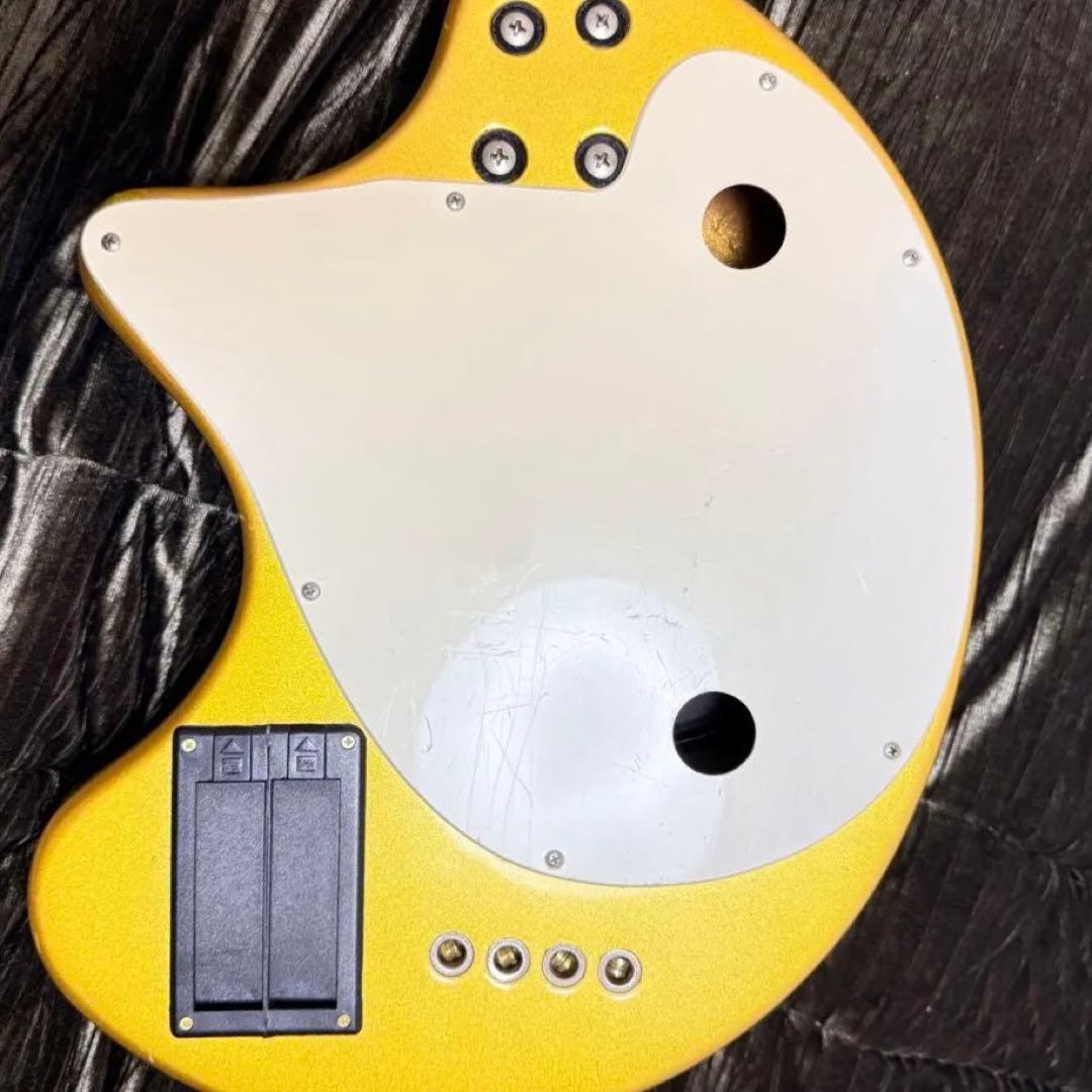 ゴールド ピエゾー フレットレスベース fernandes pie-zo - メルカリ