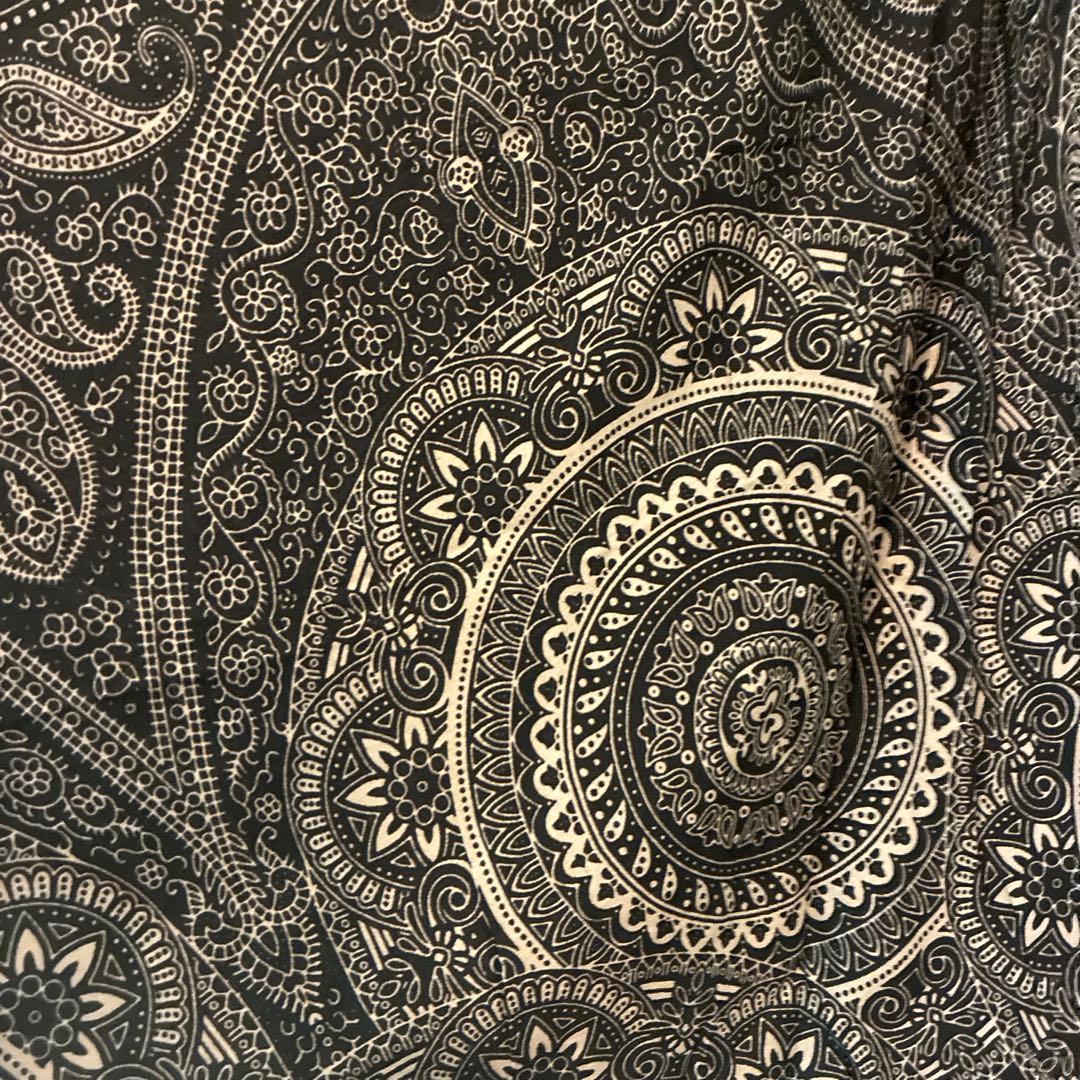 ペイズリー柄 サルエルパンツ - メルカリ