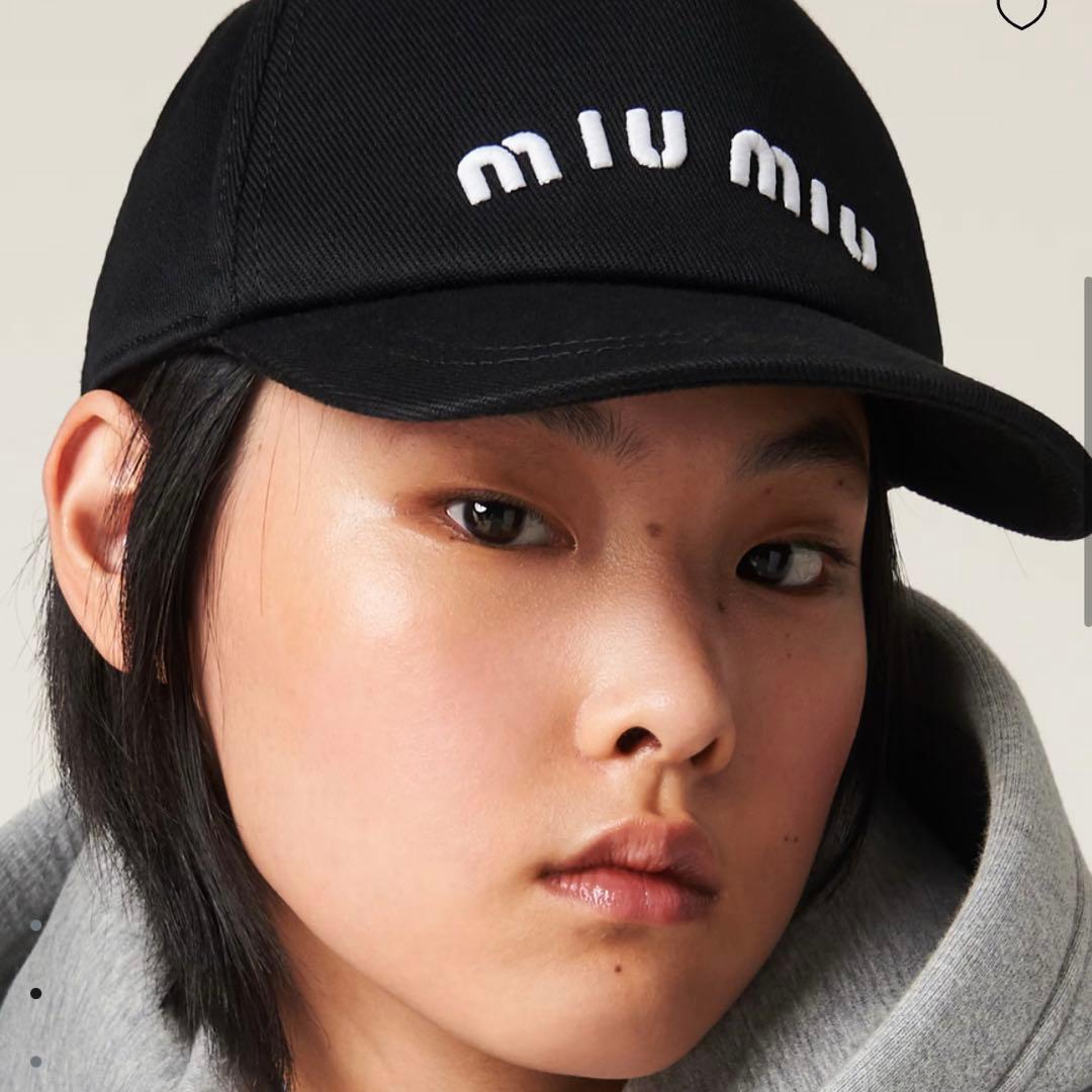 極美品♡miumiu ミュウミュウ ドリル ロゴ ベースボールキャップ