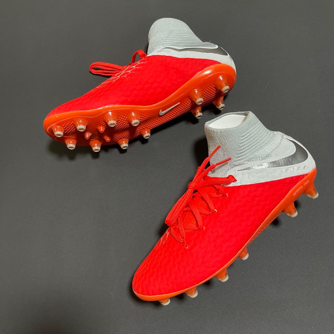 NIKEハイパーヴェノムファントム3 AG-PRO 26.5CM
