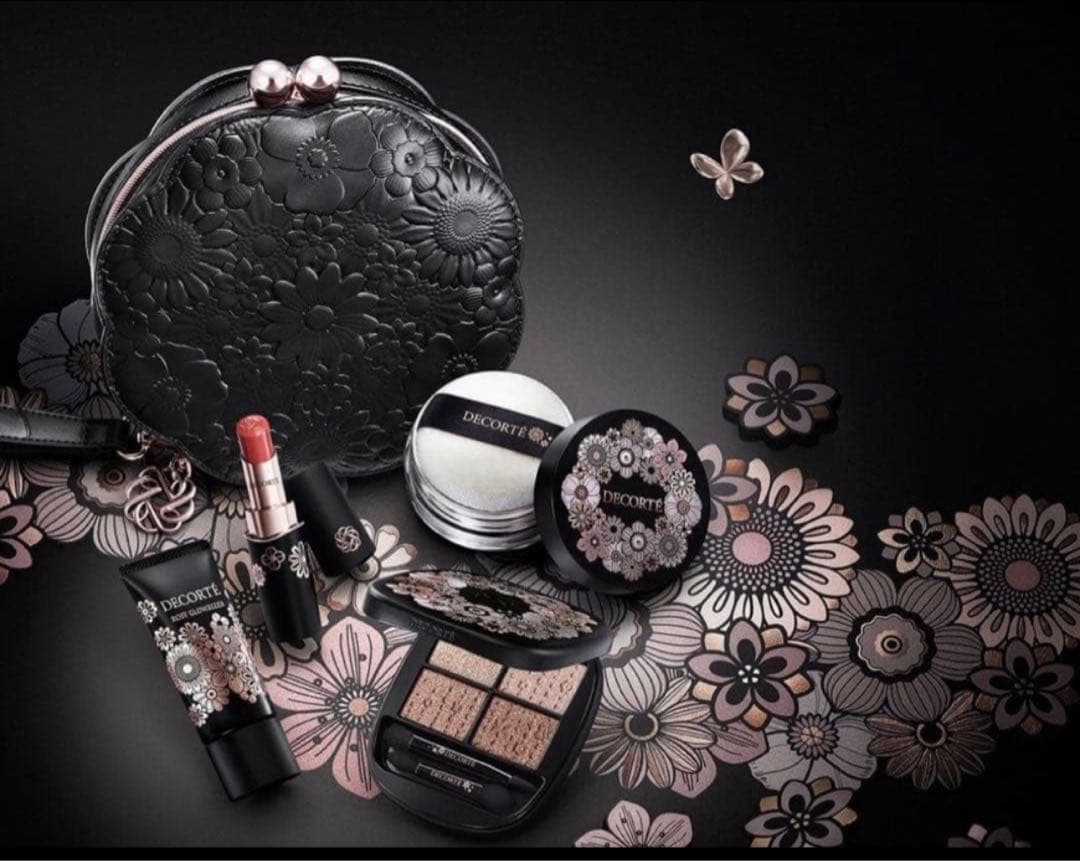 【ショッパー付】コスメデコルテ クリスマスコフレ　エターナルブルームコレクション クリスマスコフレ2025】〈コスメデコルテ〉エターナル ブルーム