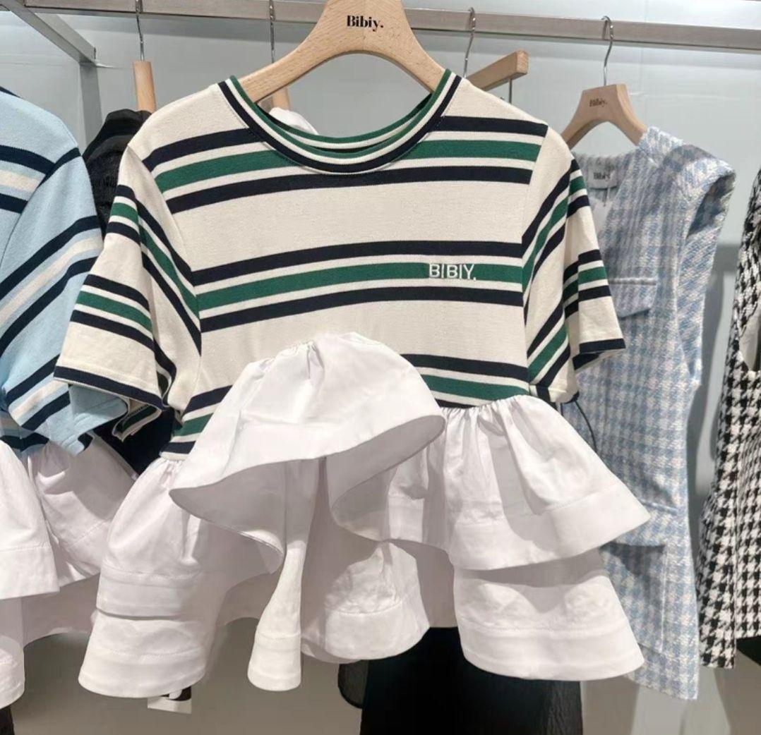 Bibiy. ビビィ LOLA PEPURAMU TOP