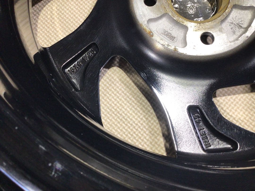 美品 ダイハツ 純正 タント カスタム 15インチ 4.5J +45 送料込み