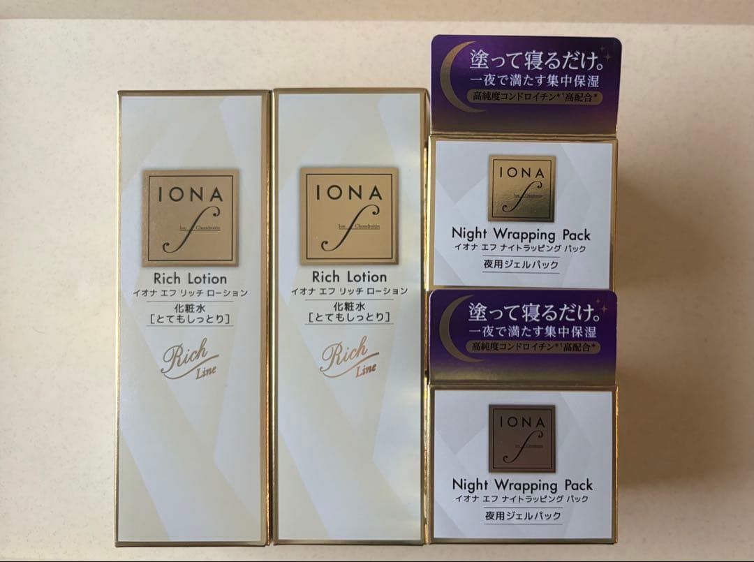 イオナエフ 4点(リッチローション2点・ナイトラッピング パック2点