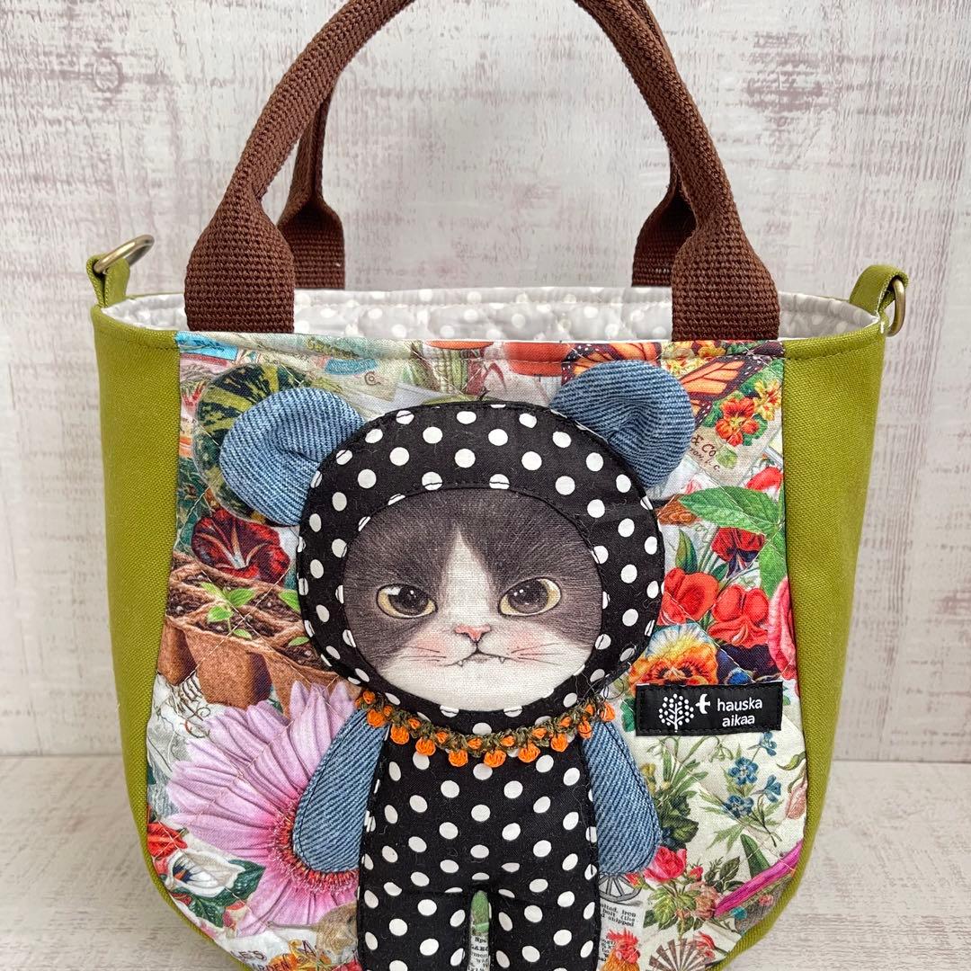 ラウンドトートバッグ＊コヤンイサムチョン - メルカリ