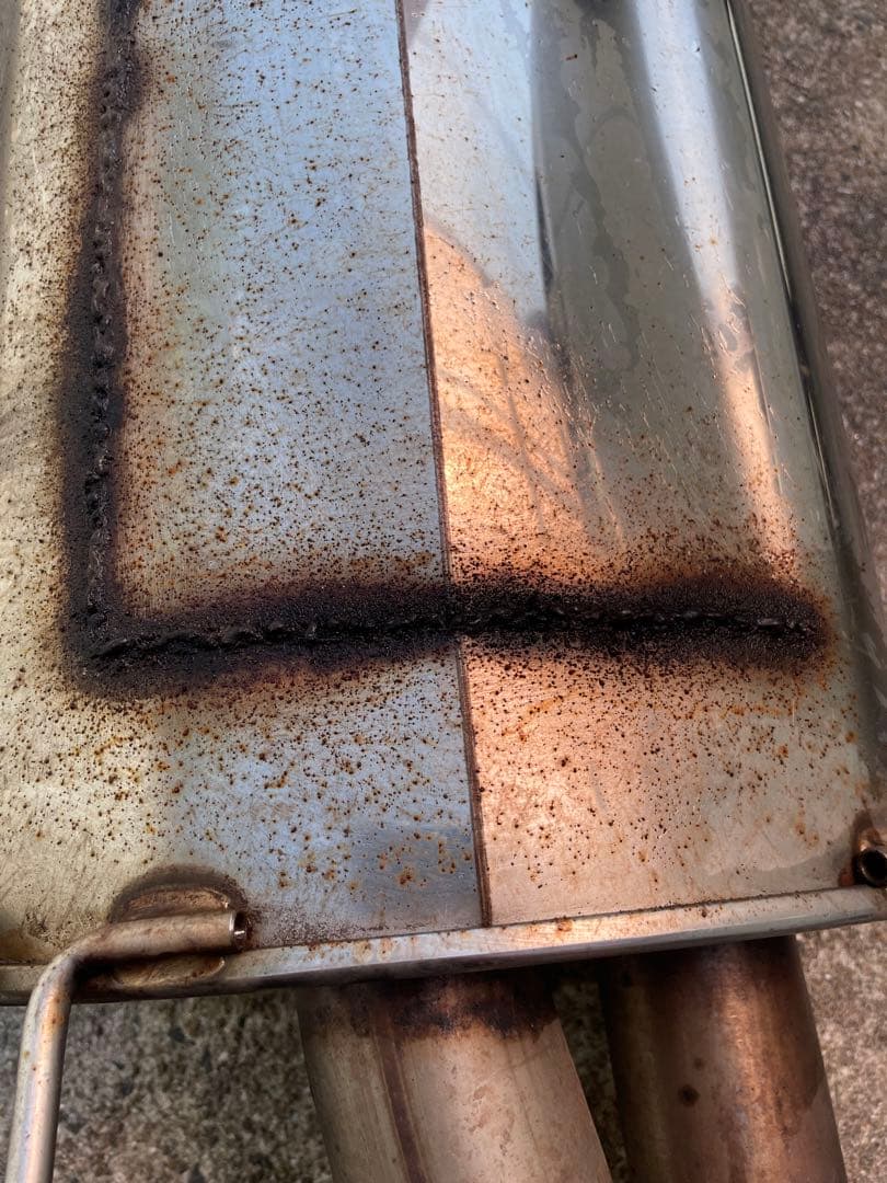 BRZ(ZC6)86(ZN6) フジツボマフラー 空タイコ化(加工) - メルカリ