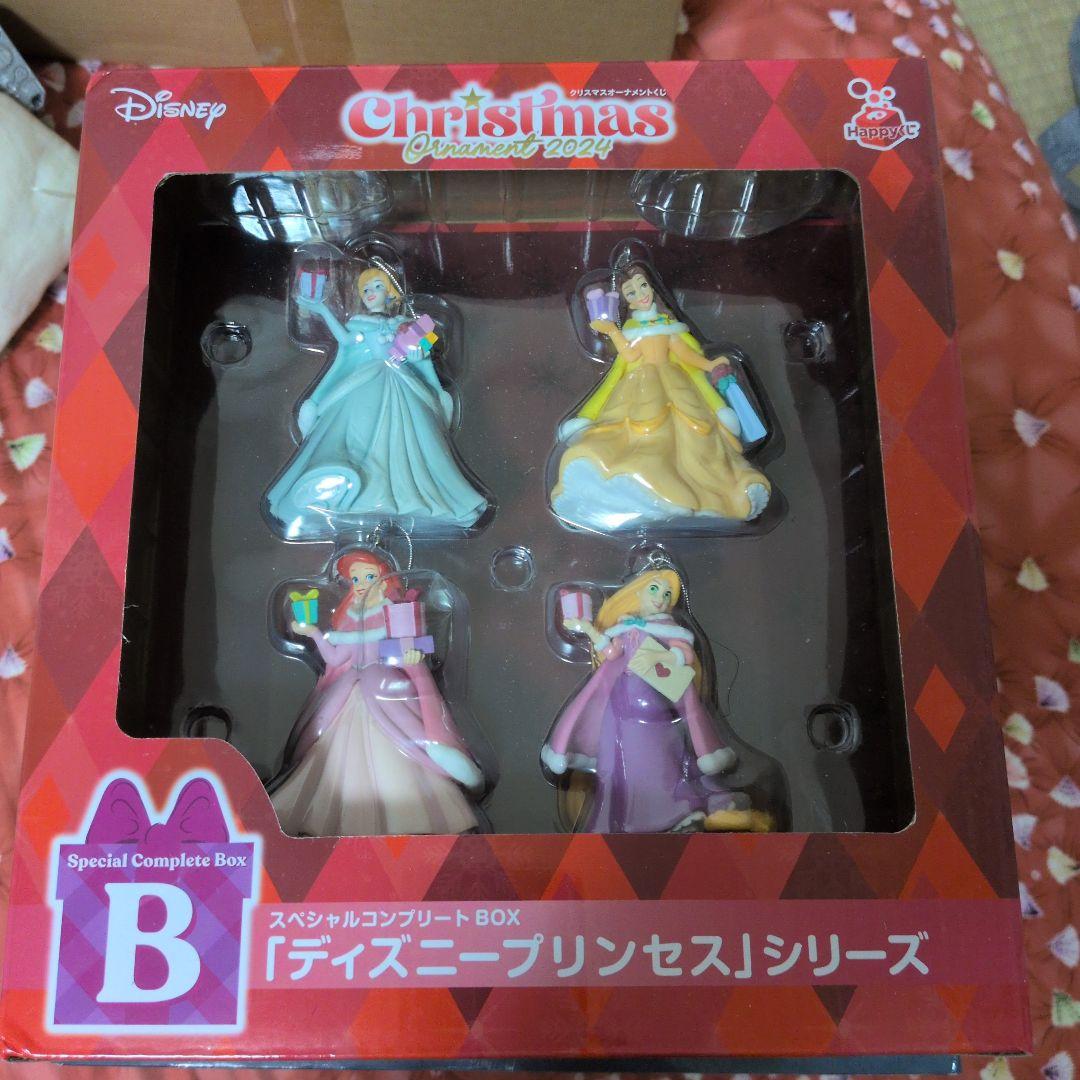 Disney クリスマスオーナメント 2024 ディズニープリンセス - メルカリ