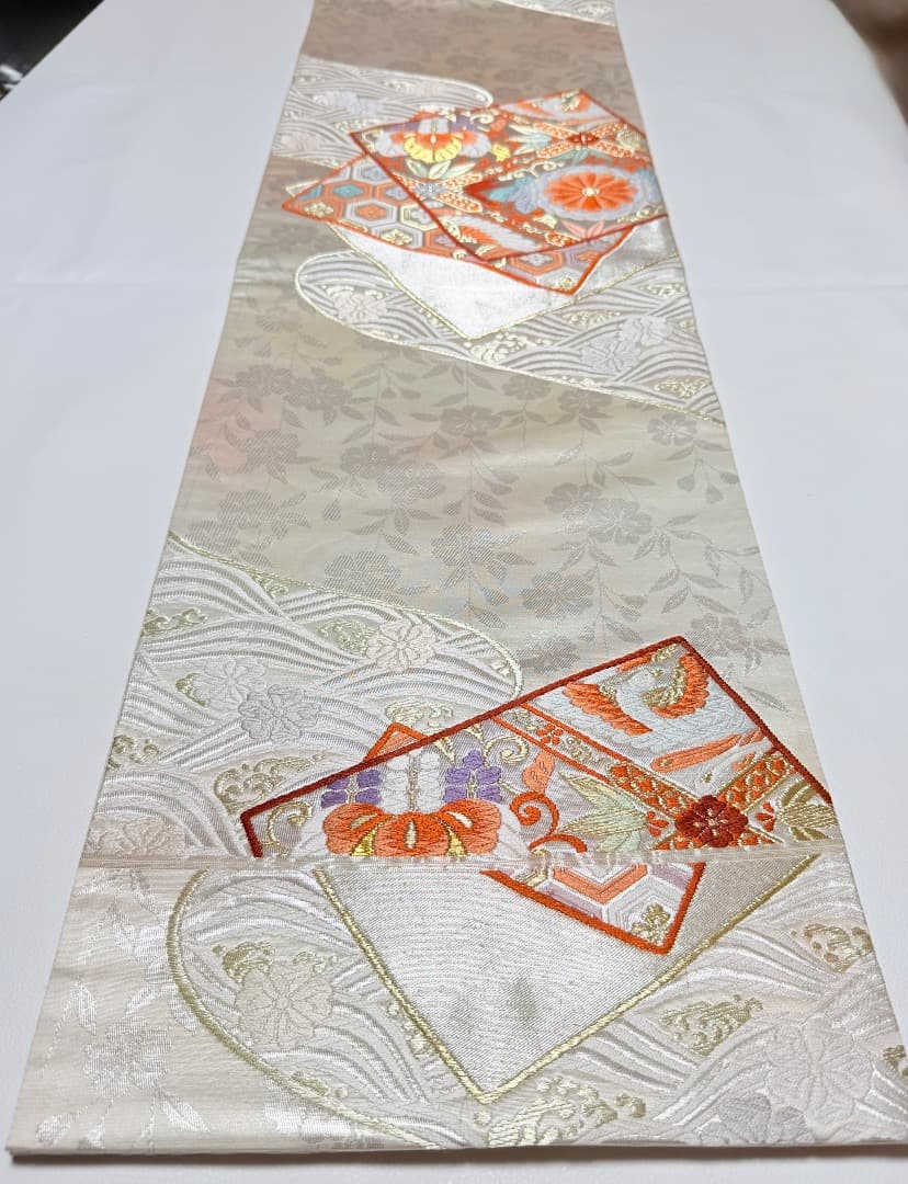 高級 袋帯 正絹 六通柄 香織袋帯 シルバー ホワイト 唐織 かるた遊び