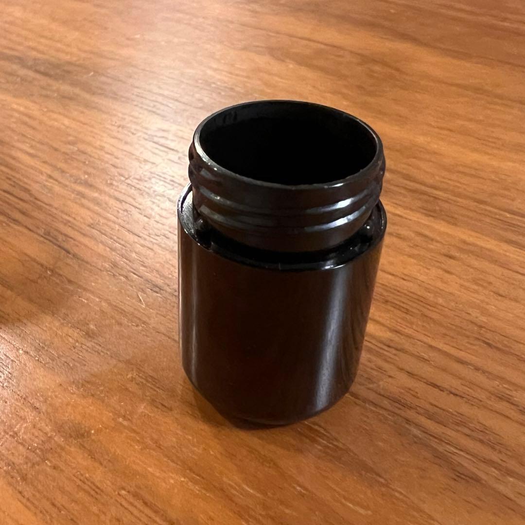 ルイ・ヴィトン トラベルスプレー 本体のみ - メルカリ