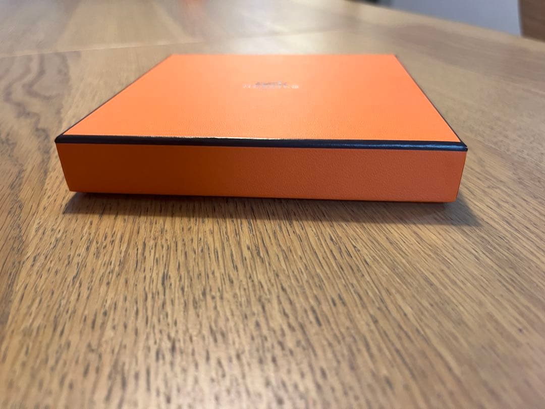 エルメス ハンカチーフ 《ジャカードH》　コクリコ色