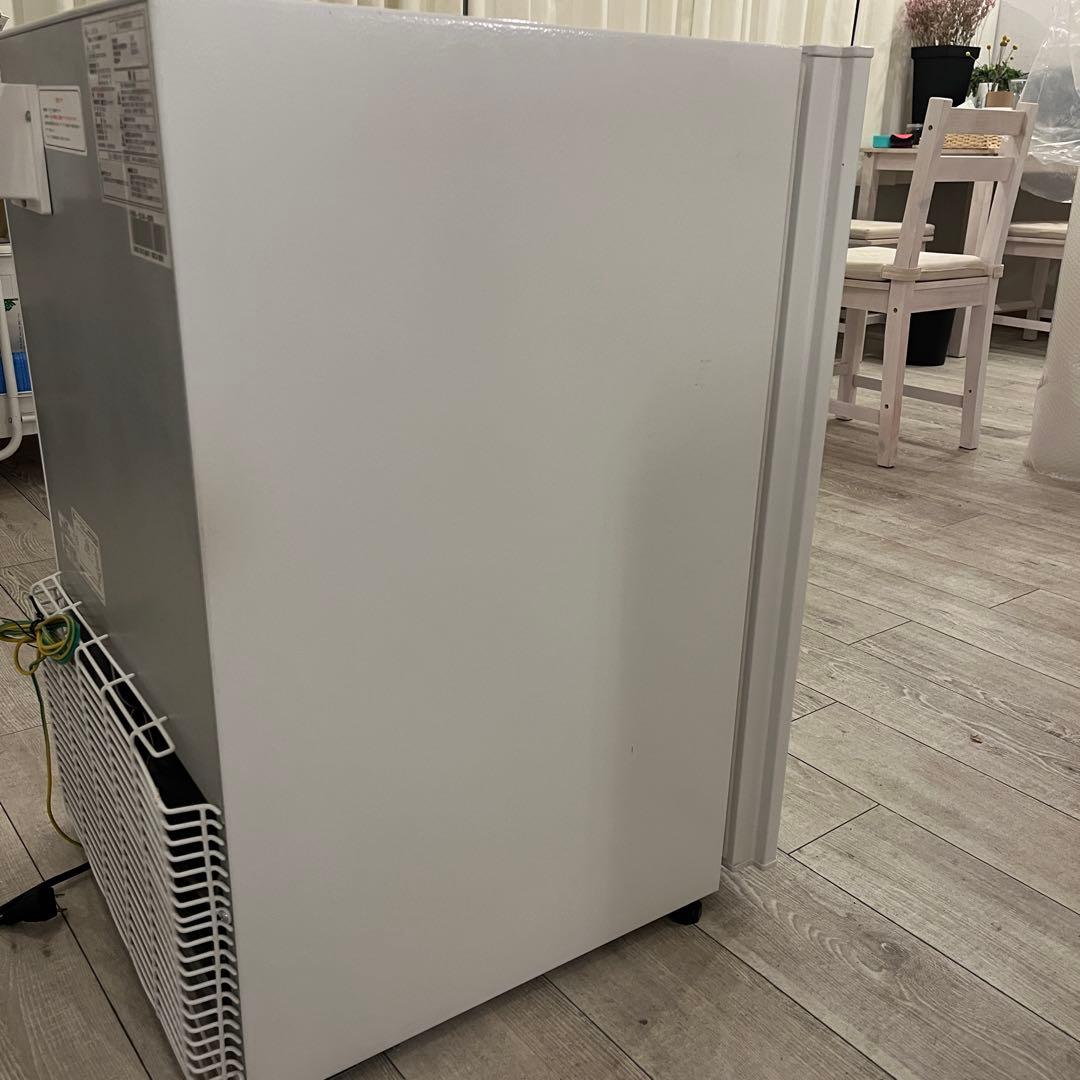 w*h様 ALLEGIA アレジア 61L 家庭用冷凍庫 2021年 - メルカリ